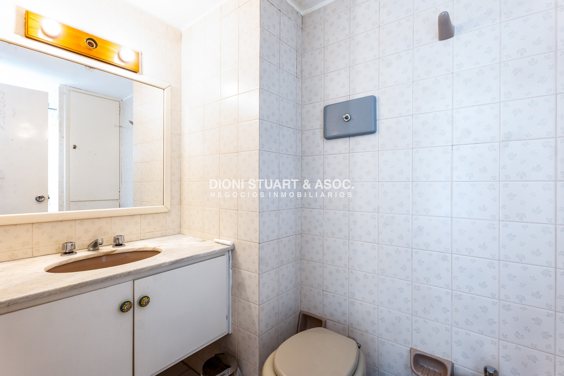 Apartamento ID.391 - DEPARTAMENTO PENT HOUSE DUPLEX EN PLAYA MANSA EN VENTA - 3 DORMITORIOS - CON ESTUFA Y BARBACOA
