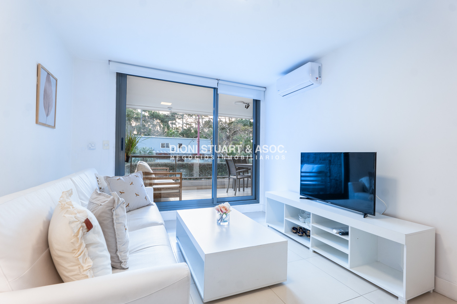 Apartamento ID.1050 - VENTA APARTAMENTO 1 DORM Y MEDIO CON PARRILLERO - EDIFICIO UNIQUE 