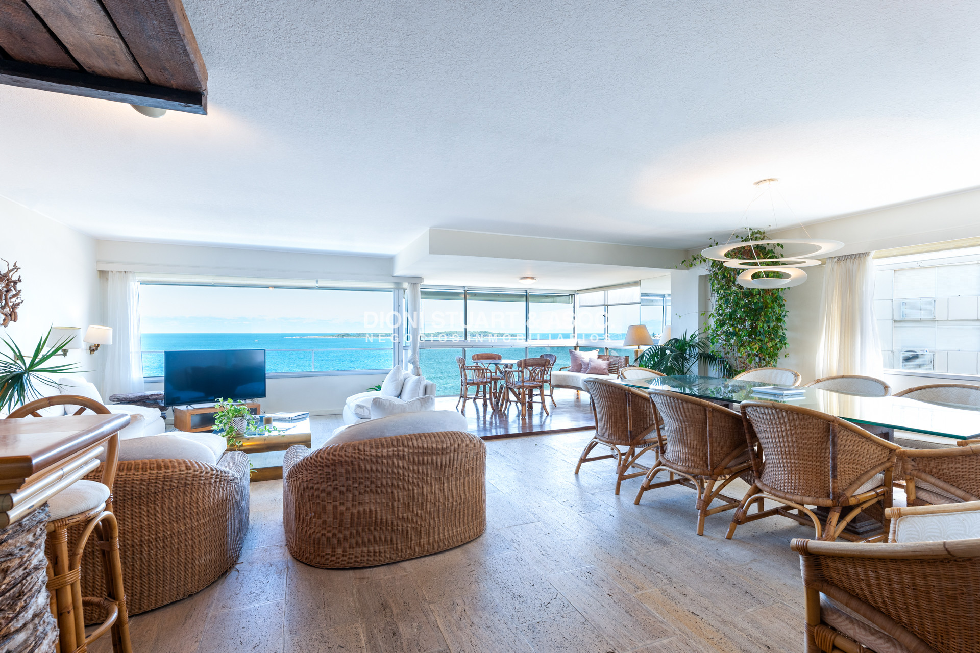 Apartamento ID.936 - DEPARTAMENTO EN VENTA EN TUNQUELEN II RECICLADO - 3 DORMITORIOS + DEP. SERV.