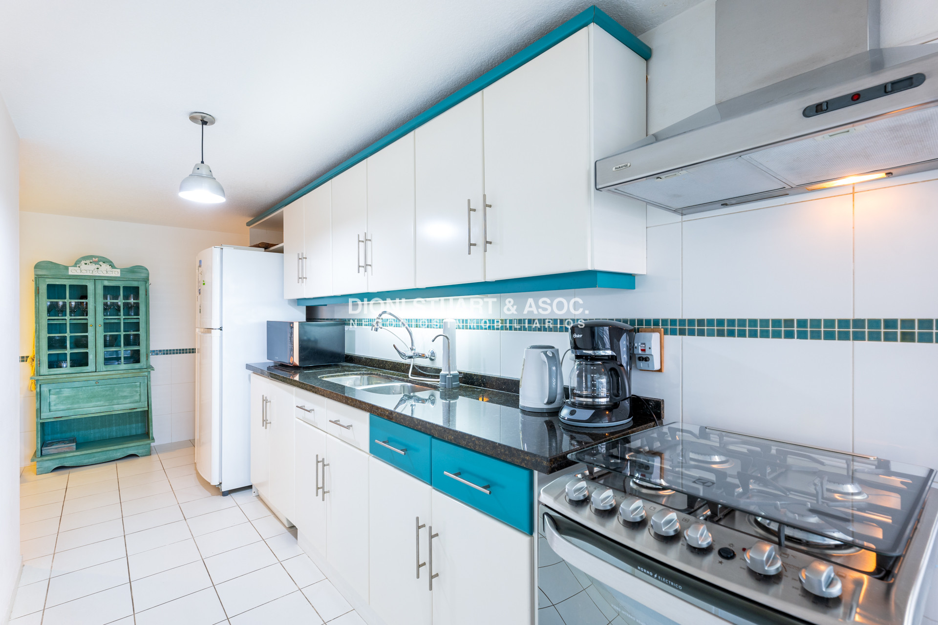 Apartamento ID.741 - DEPARTAMENTO EN PLAYA MANSA - 3 DORMITORIOS Y DEPENDENCIA - RECICLADO - TORRE JEFFERSON - COMPLEJO LINCOLN CENTER