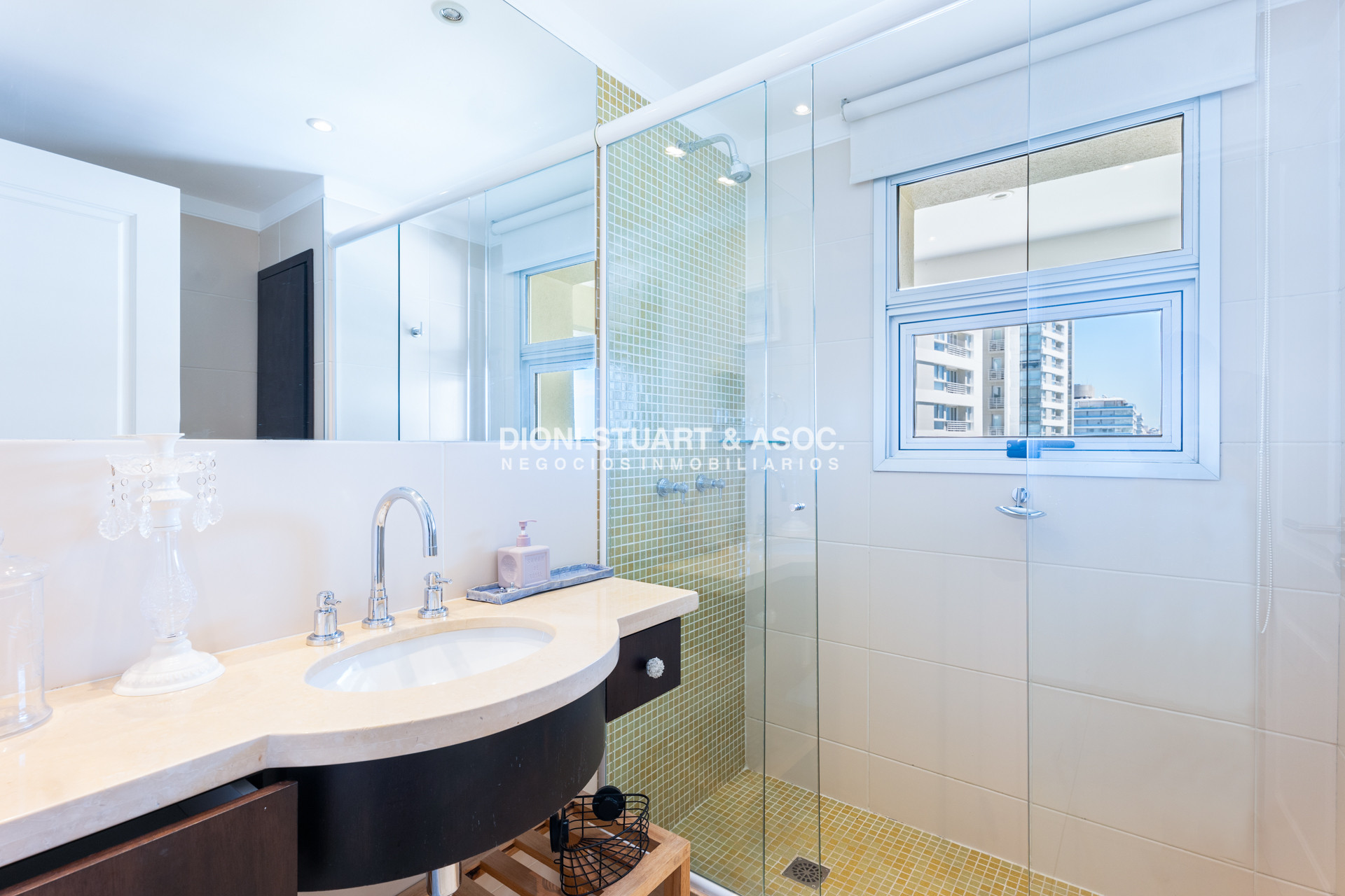 Apartamento ID.839 - Torre Lobos Esquinero - 3 Dorm en suite + Dep.