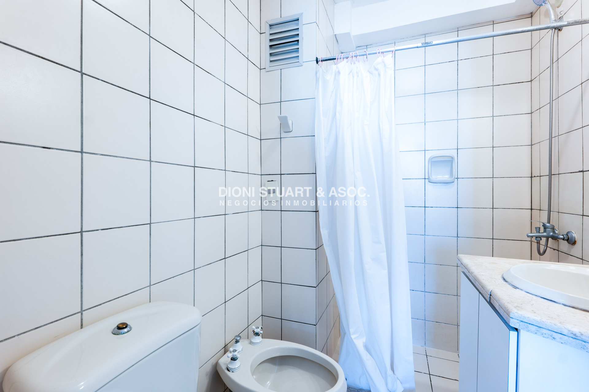 Apartamento ID.372 - DEPARTAMENTO PENT HOUSE DUPLEX CON VISTA AL MAR - EDIFICIO CAP FERRAT - 2 DORMITORIOS
