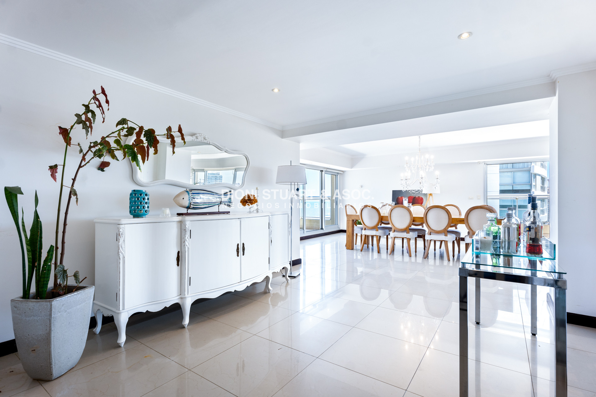 Apartamento ID.839 - Torre Lobos Esquinero - 3 Dorm en suite + Dep.