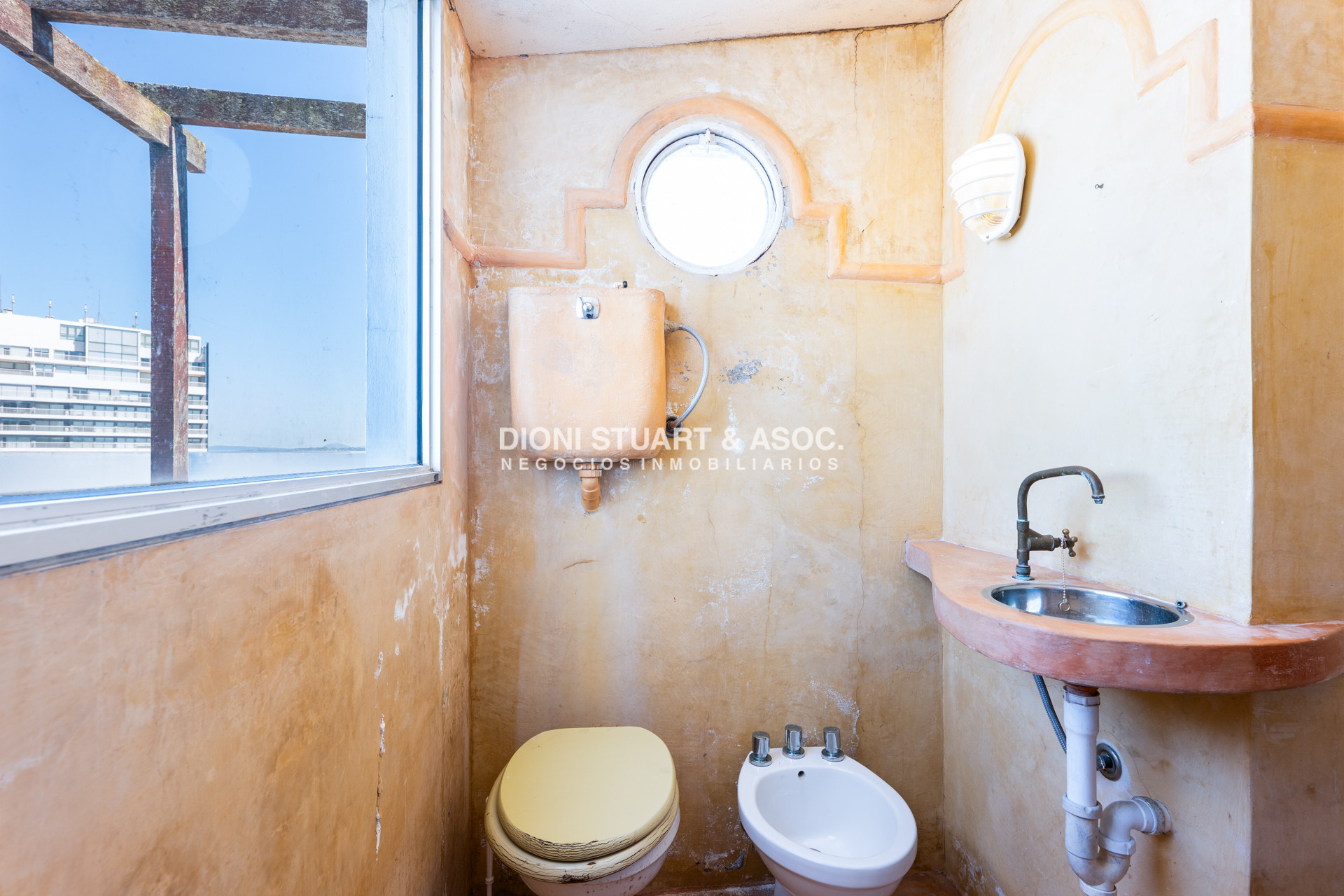 Apartamento ID.372 - DEPARTAMENTO PENT HOUSE DUPLEX CON VISTA AL MAR - EDIFICIO CAP FERRAT - 2 DORMITORIOS