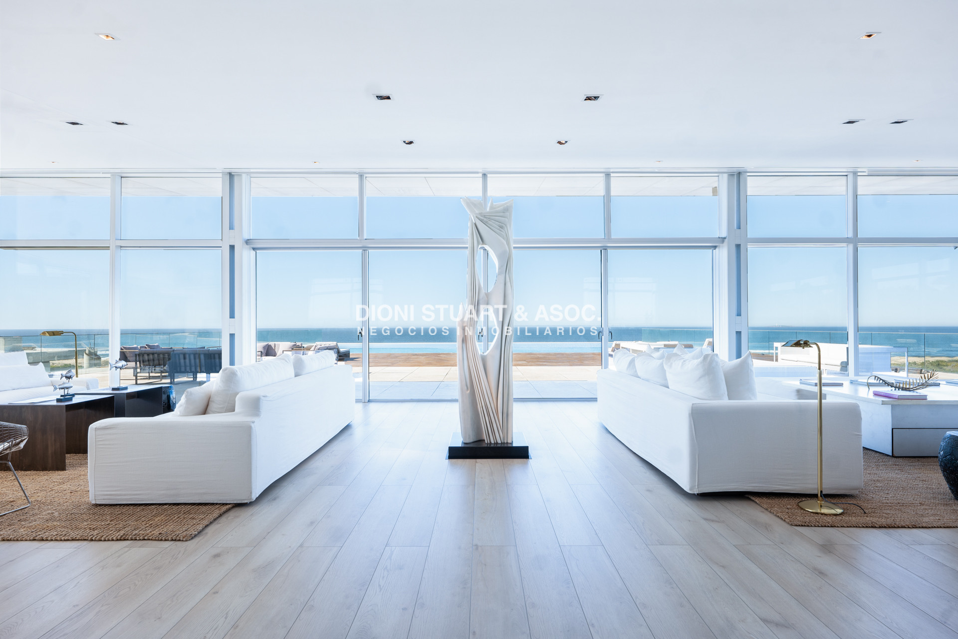 Apartamento ID.1073 - VENTA APARTAMENTO - EDIFICIO ACQUA - 4 SUITES + DEPENDENCIA