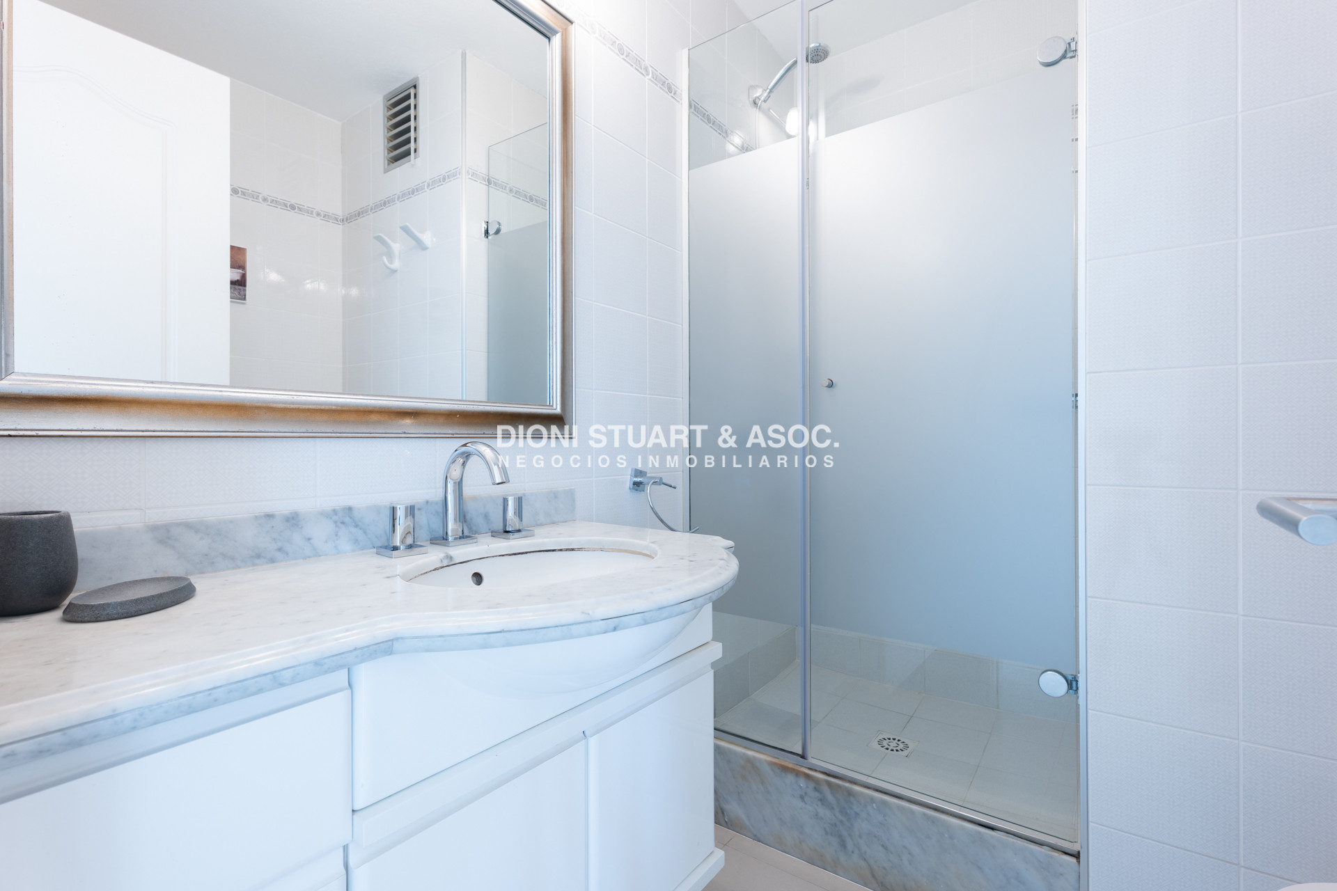 Apartamento ID.633 - Torre Wilson - 3 Dorms y Dependencia - Complejo Lincoln Center