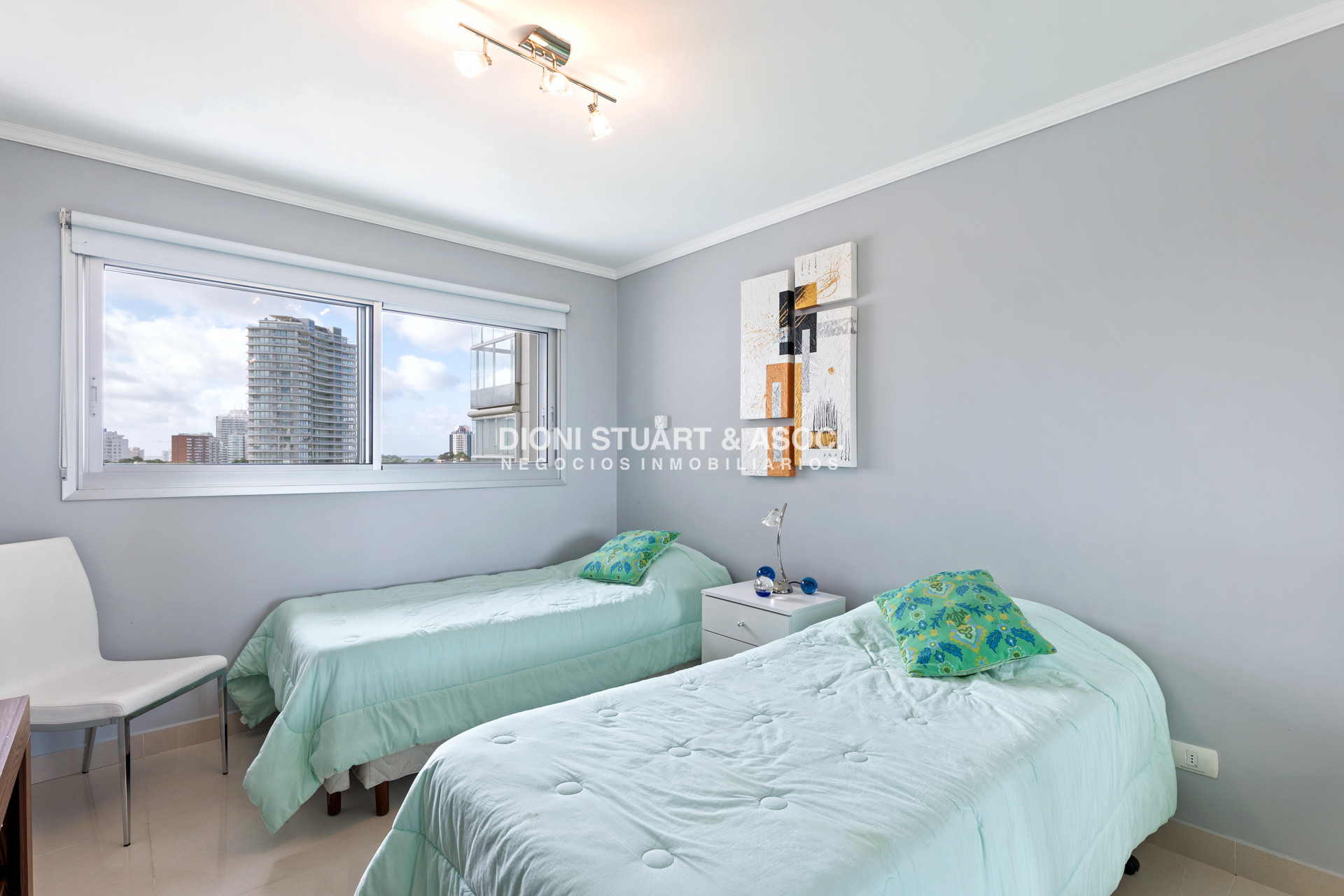 Apartamento ID.660 - Alquiler Anual o Invernal - Temporada  - Miami Boulevard I - 2 Dormitorios - Todos los Amenities - Playa Mansa