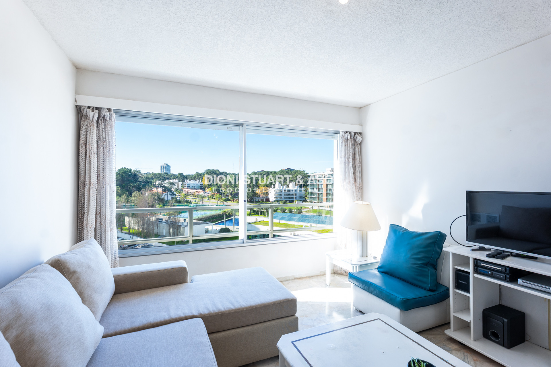Apartamento ID.965 - APARTAMENTO EN VENTA FRENTE AL MAR PLAYA MANSA DE 2 DORMITORIOS Y MEDIO TODOS LOS AMENITIES - LINCOLN CENTER TORRE WASHINGTON