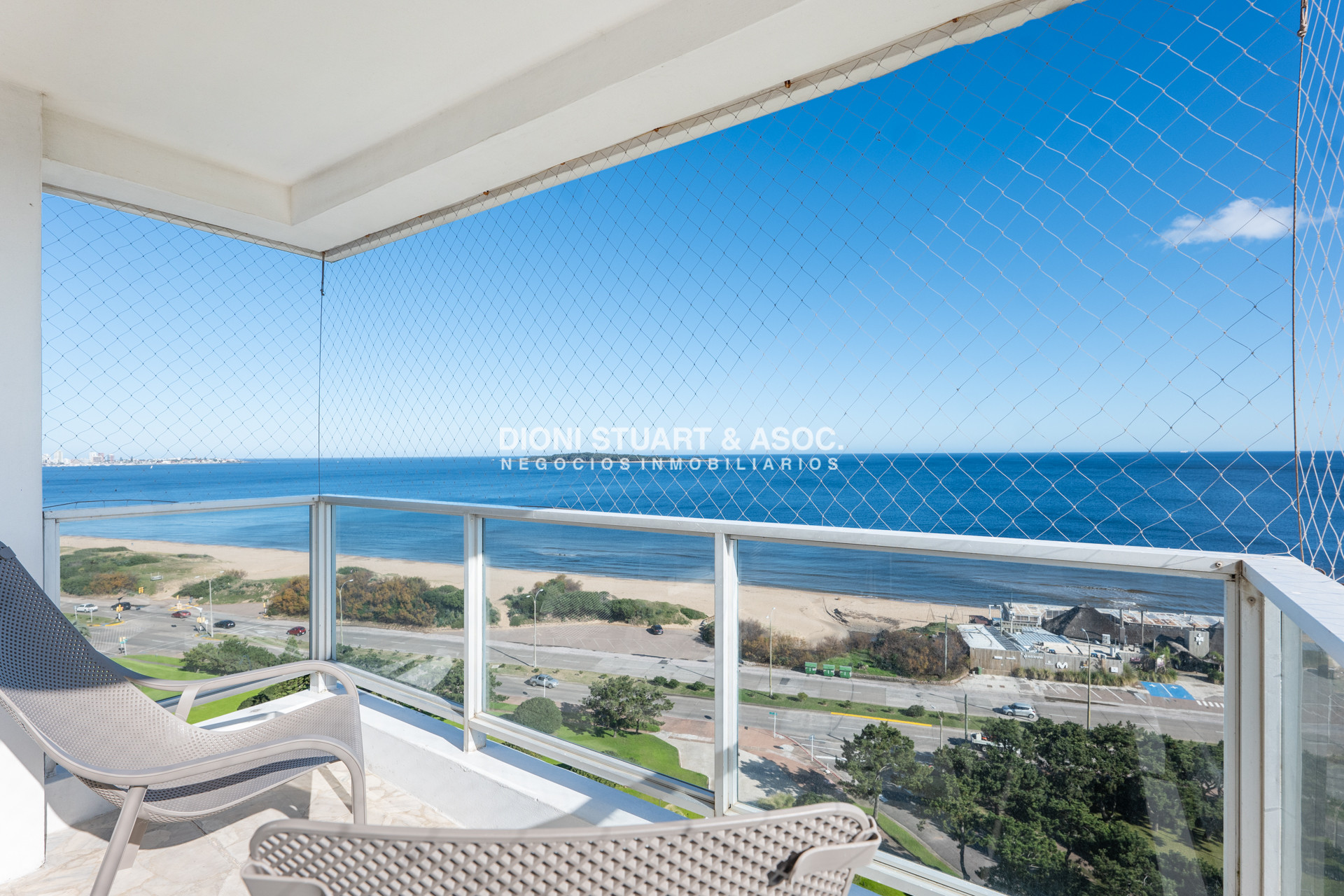 Apartamento ID.690 - APARTAMENTO DE 3 DORMITORIOS FRENTE AL MAR EN ALQUILER COMPLEJO LINCOLN CENTER TORRE WASHINGTON