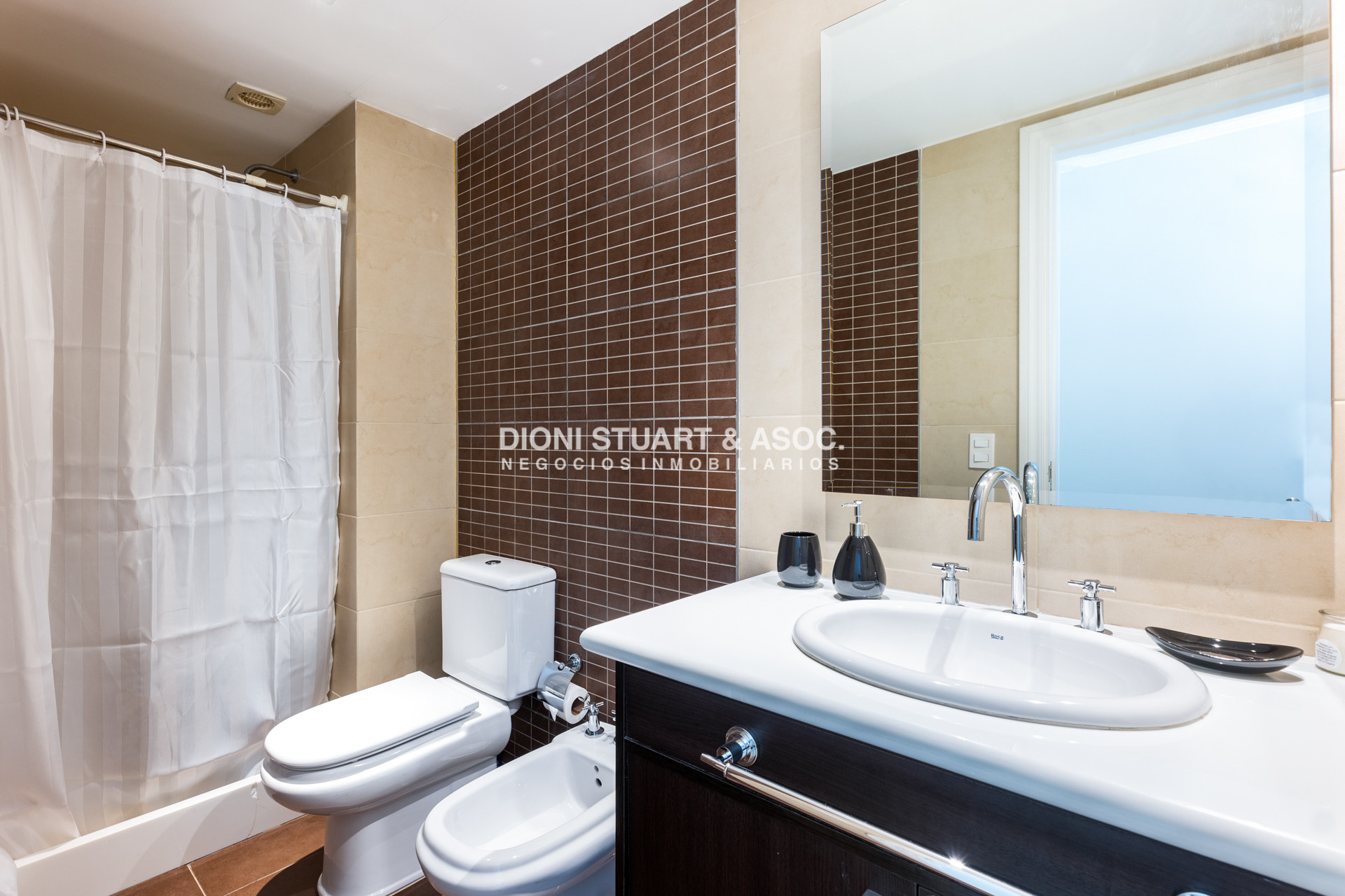 Apartamento ID.771 - IMPERIALE I OPORTUNIDAD EN VENTA APARTAMENTO CENTRAL 3 DORM 