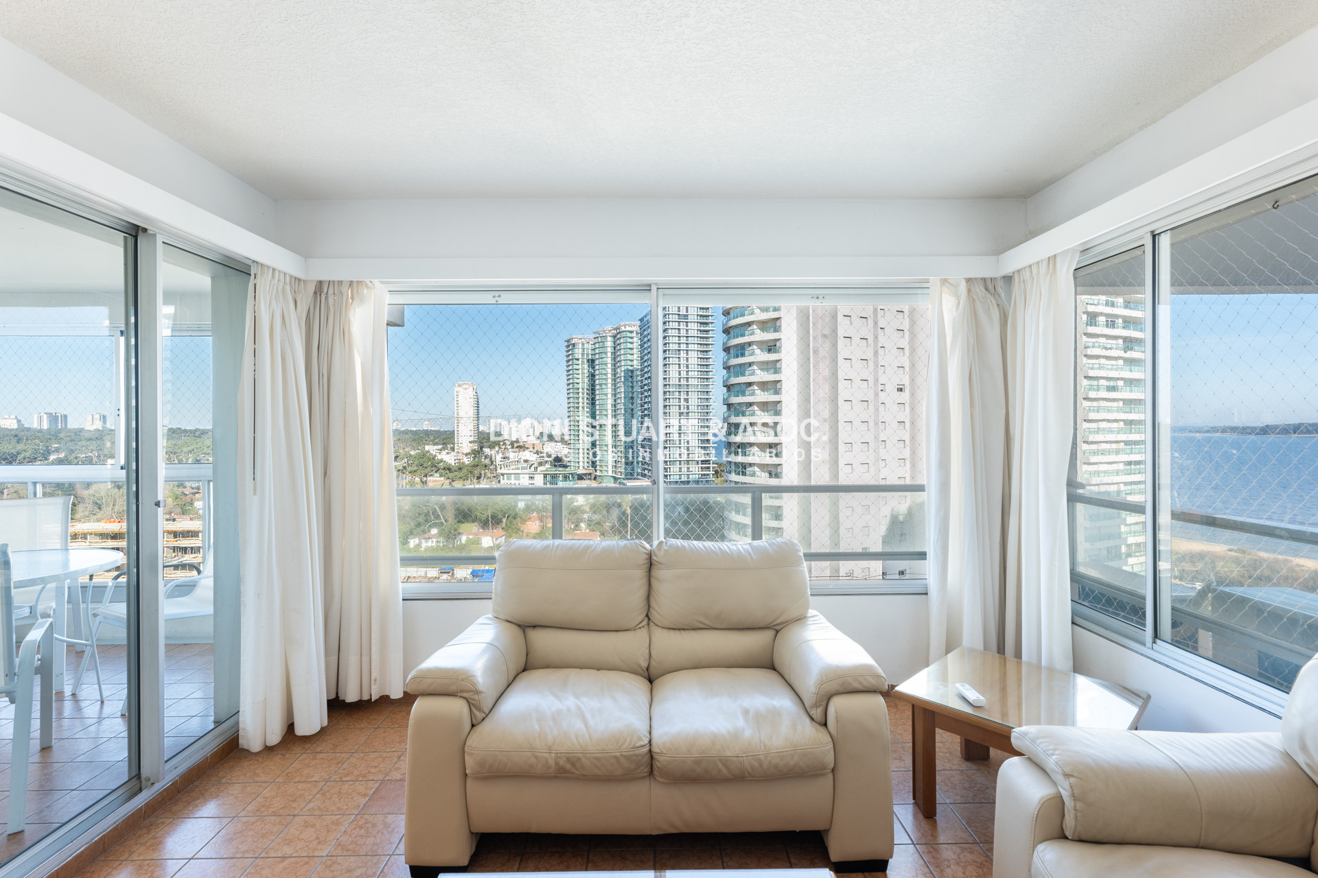 Apartamento ID.727 - ALQUILER ANUAL 3 DORMITORIOS Y 3 BAÑOS - COMPLEJO LINCOLN CENTER - TODOS LOS AMENITIES