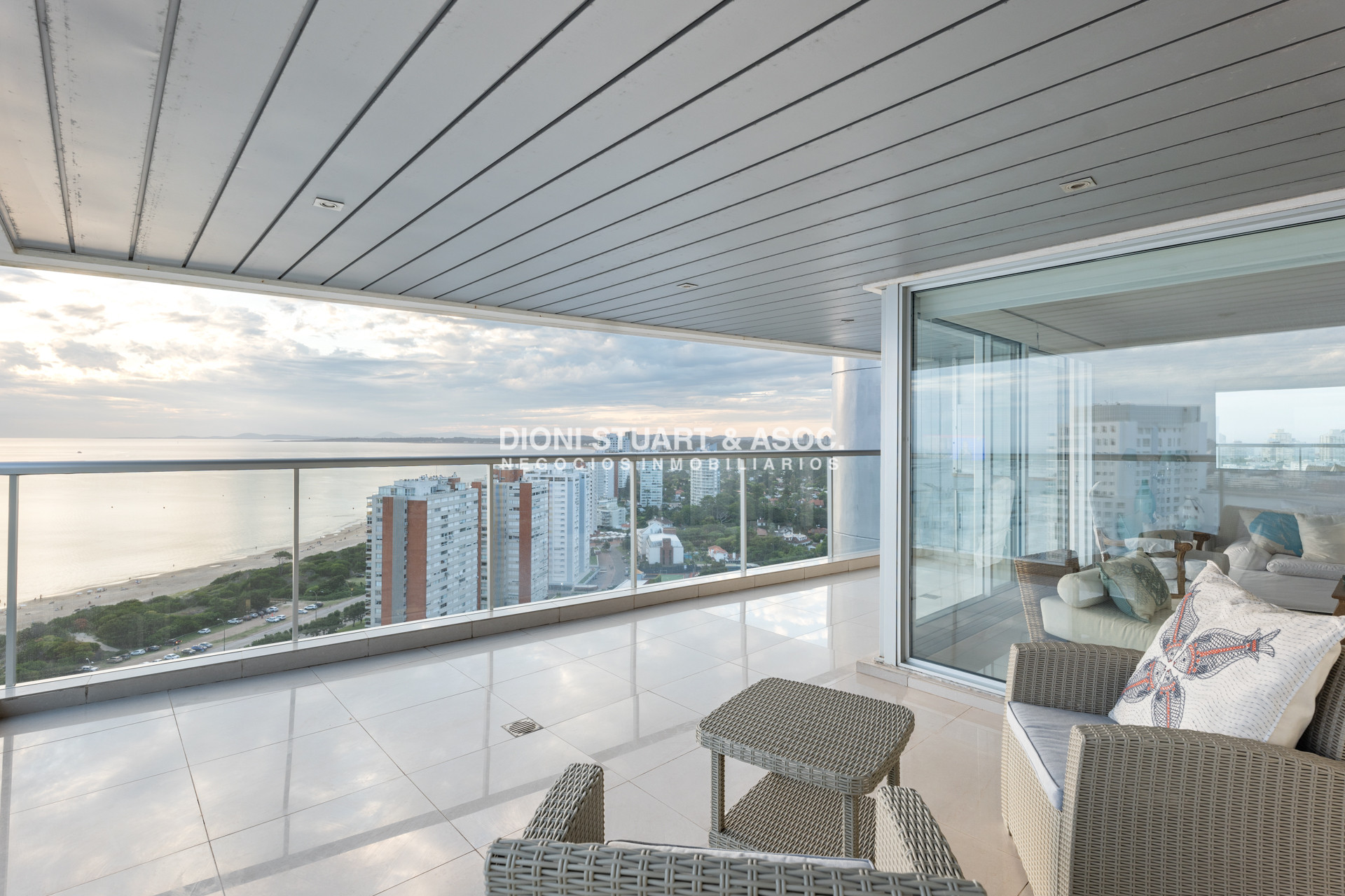 Apartamento ID.637 - Miami Boulevard I - Pent House Duplex - Apartamento En Venta