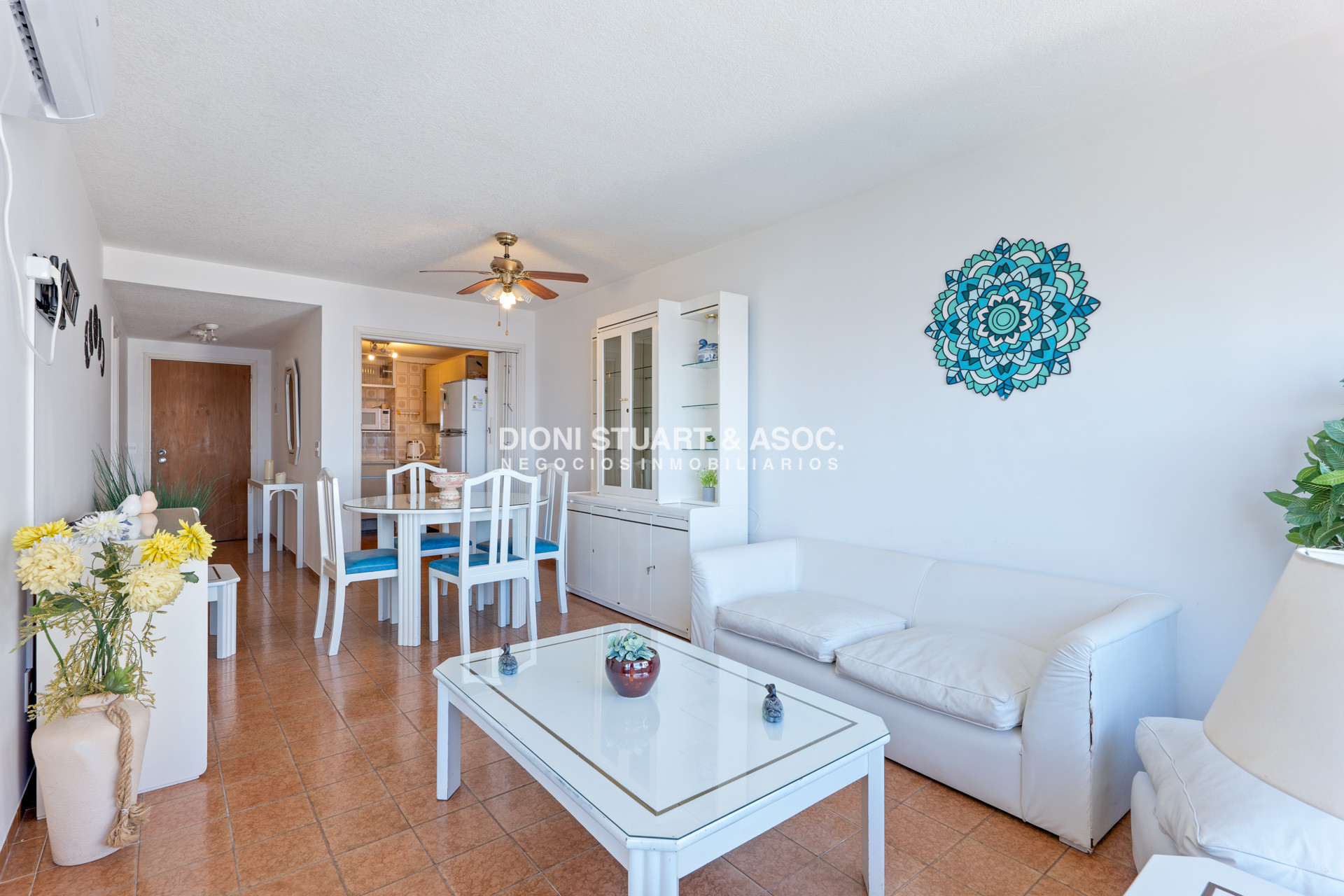 Apartamento ID.444 - APARTAMENTO EN VENTA DE 1 DORMITORIO Y MEDIO FRENTE AL MAR - PLAYA MANSA - COMPLEJO LINCOLN CENTER