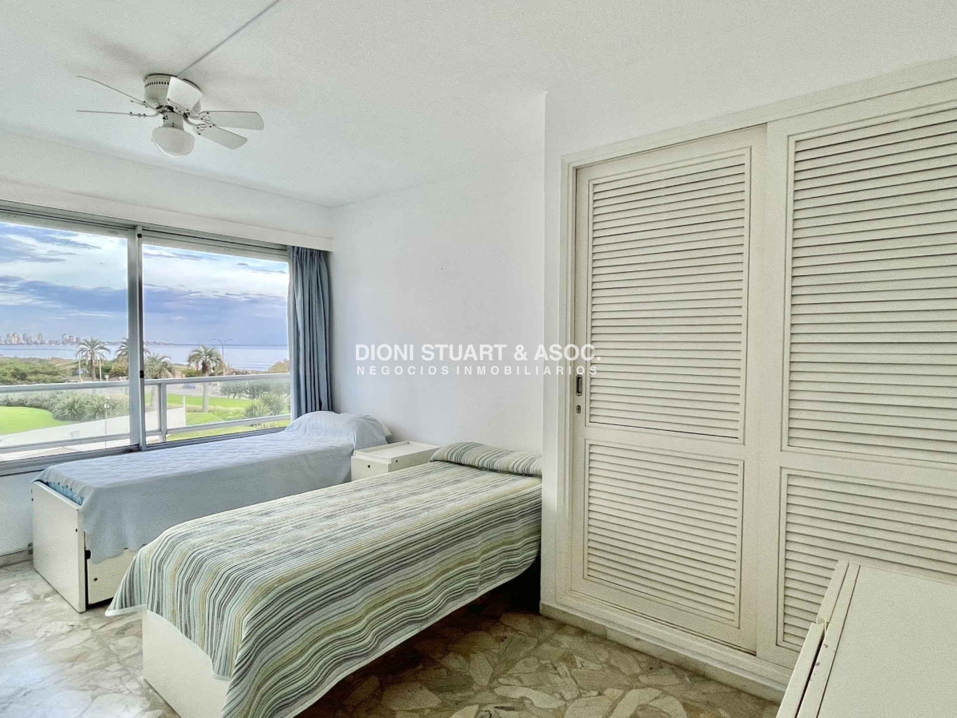 Apartamento ID.470 - TORRE WASHINGTON ESQUINERO DE 3 DORMITORIOS EN VENTA