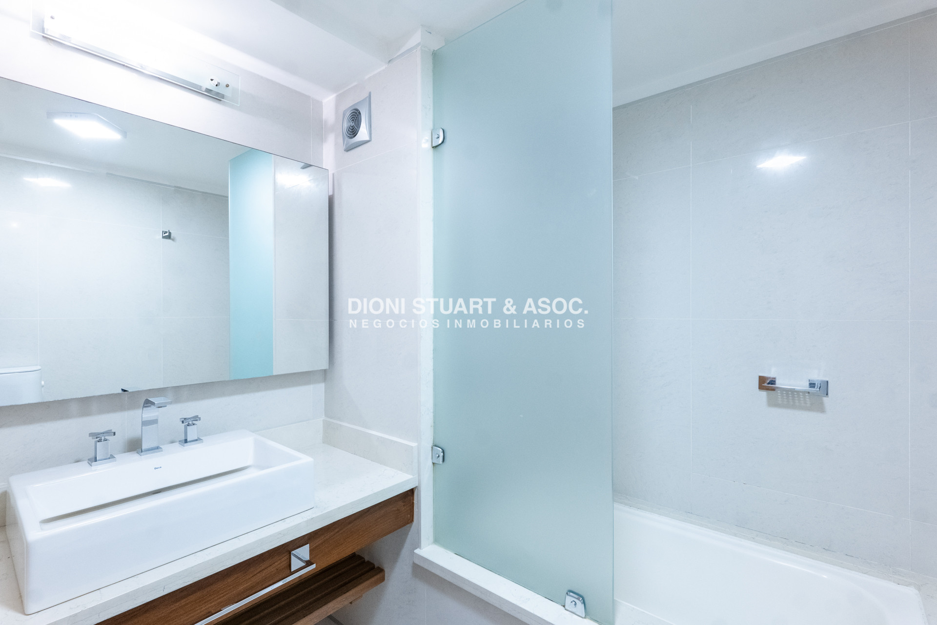 Apartamento ID.1072 - VENTA APARTAMENTO 3 DORMITORIOS EN SUITE + DEPENDENCIA - EDIFICIO INDIGO - PLAYA BRAVA - PUNTA DEL ESTE