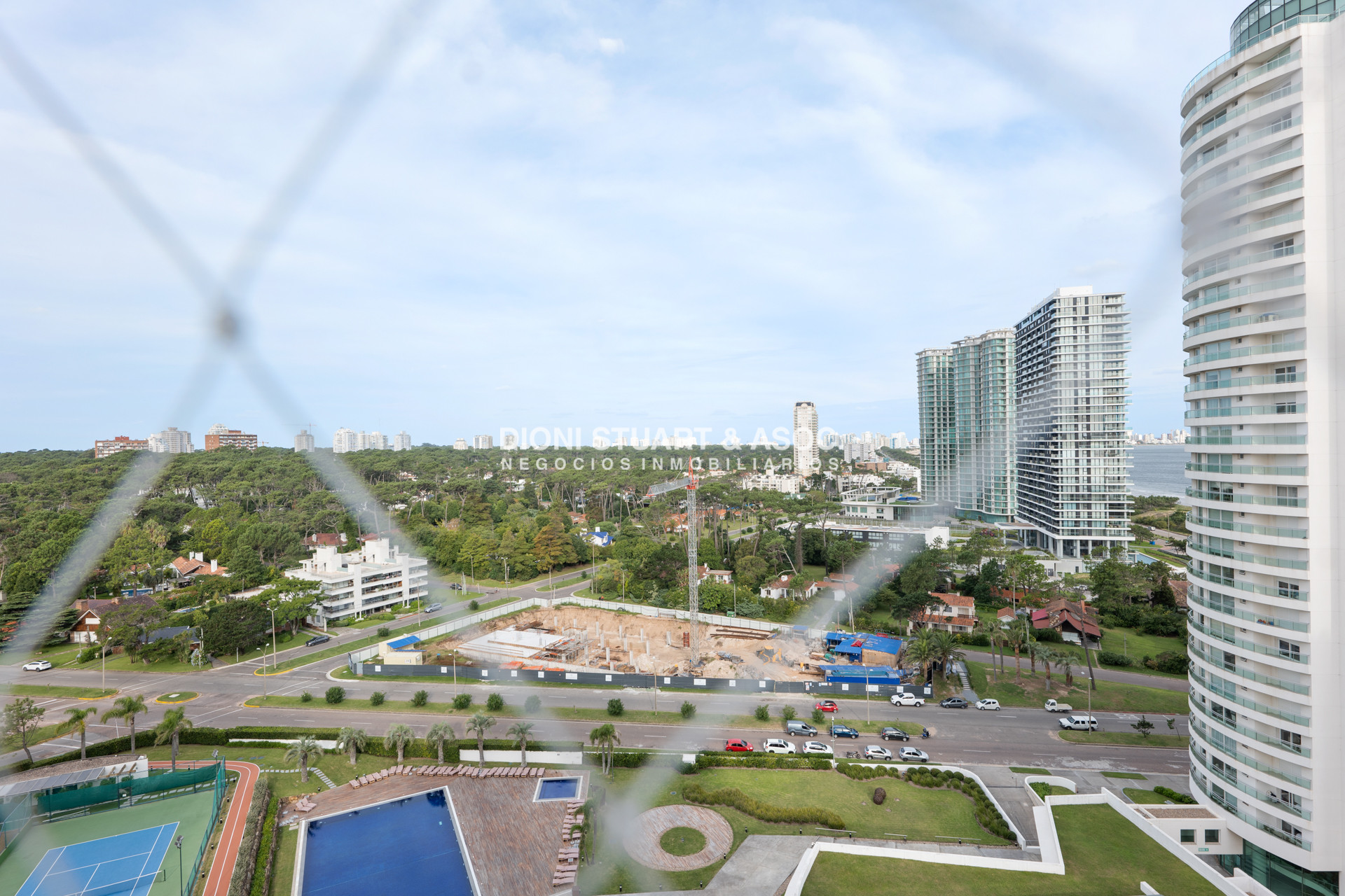 Apartamento ID.395 - Alquiler Por Invierno - 2 Dorm + Dependencia - Complejo Lincoln Center - Todos los Amenities