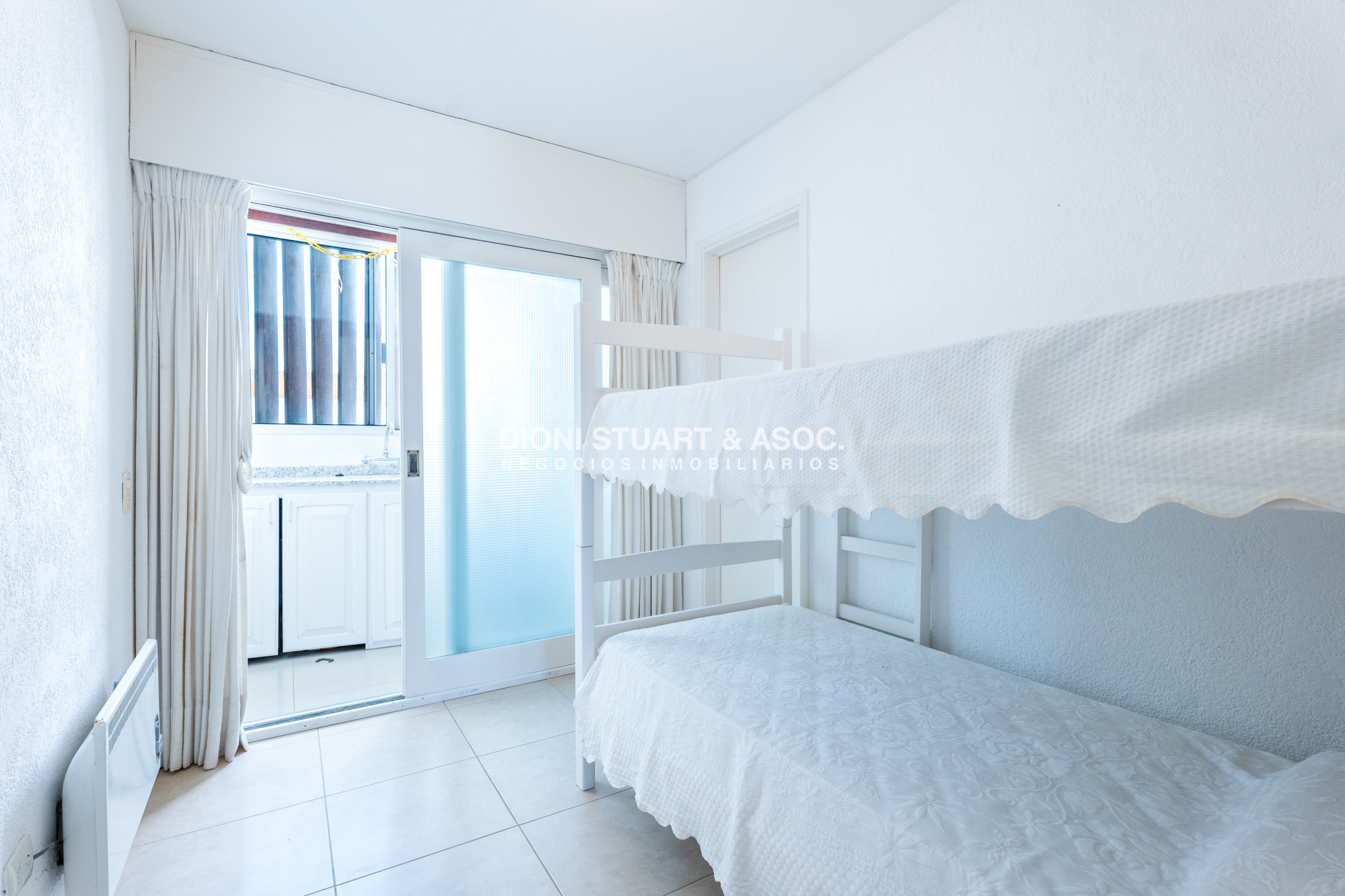 Apartamento ID.823 - Apartamento Frente al Mar Playa Brava - 3 Dormitorios y Dependencia - Dunas del Golf