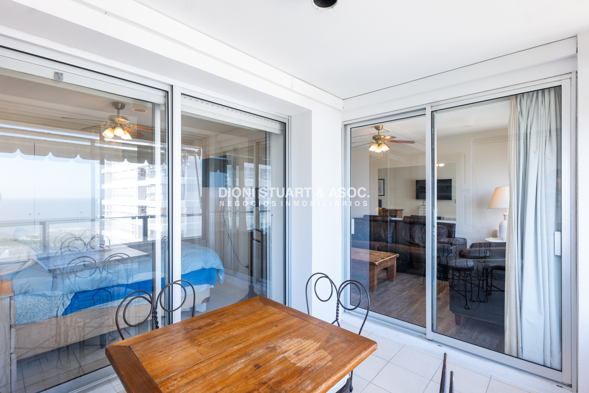 Apartamento ID.746 - Apartamento en Venta - Playa Mansa - 1 Dormitorio y Medio - Complejo Lincoln Center