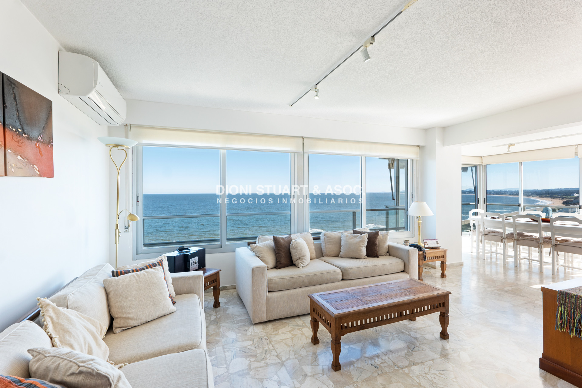 Apartamento ID.297 - APARTAMENTO EN ALQUILER DE 3 DORMITORIOS FRENTE AL MAR PLAYA MANSA TORRE WASHINGTON COMPLEJO LINCOLN CENTER