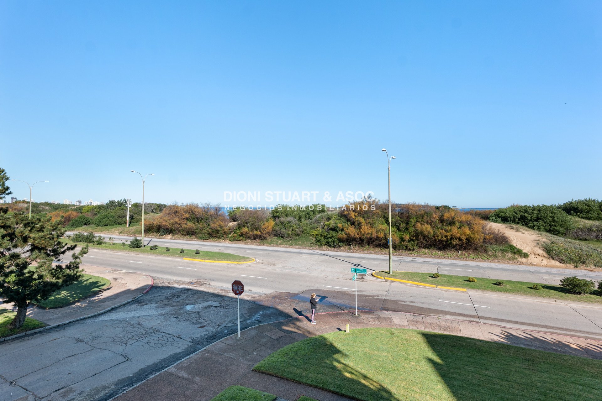 Apartamento ID.688 - Apartamento en Oportunidad Frente al Mar - Euromar - 3 Dormitorios