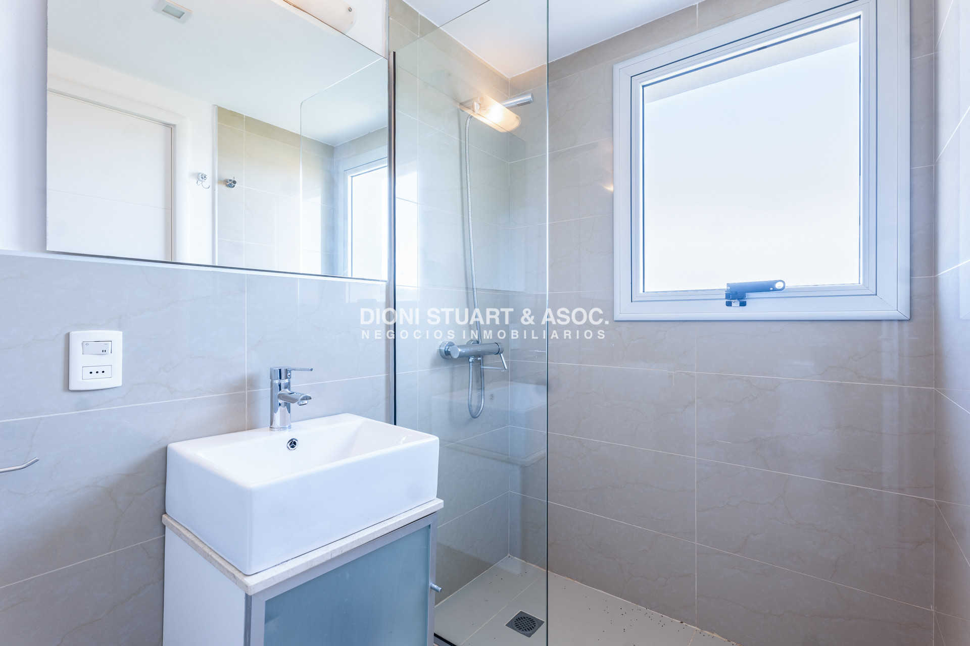 Apartamento ID.991 - PENT HOUSE CON BARBACOA EN VENTA - PLAYA BRAVA - 3 DORMITORIOS EN SUITE EDIFICIO BLUE MARINE