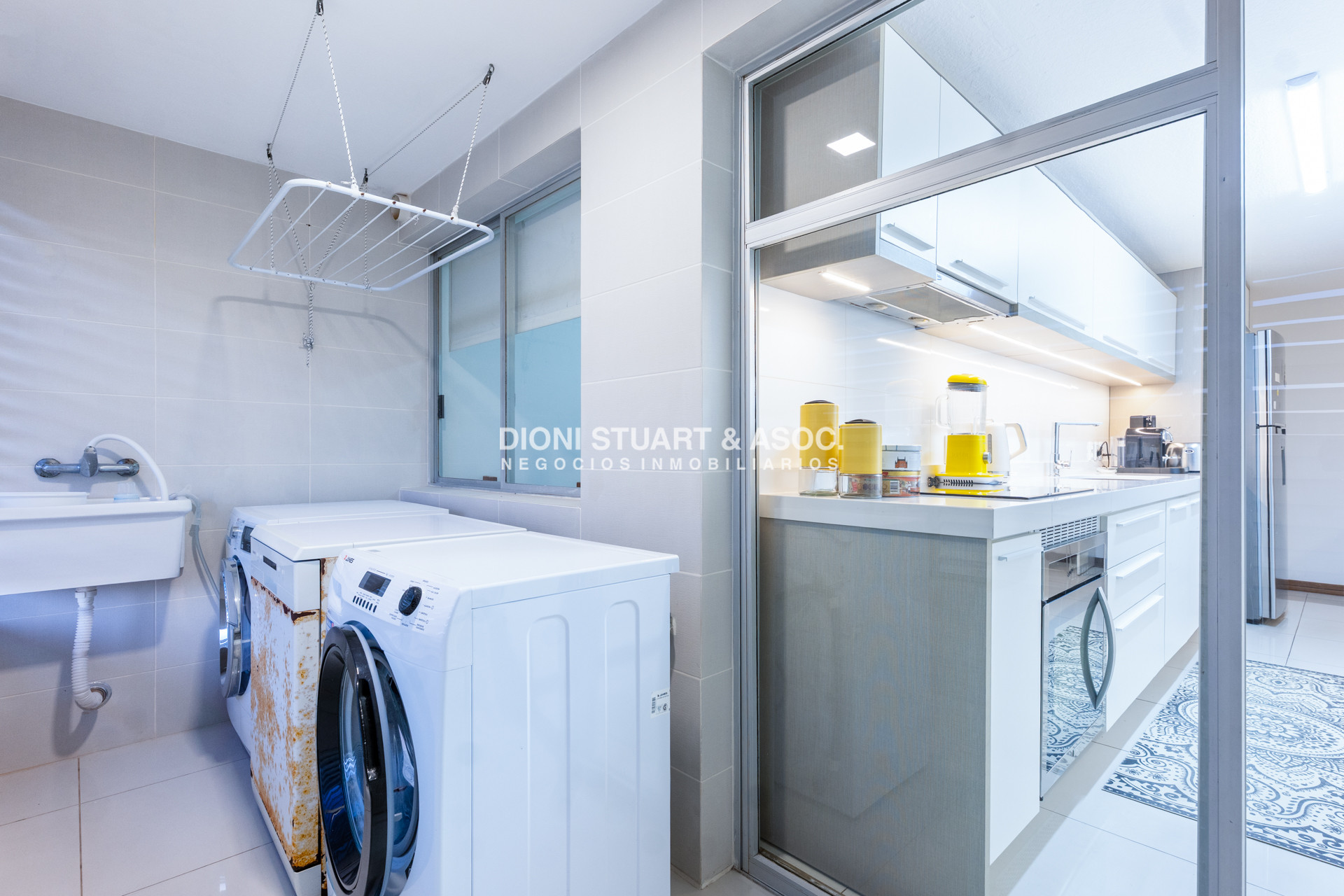 Apartamento ID.1033 - APARTAMENTO EN VENTA RECICLADO FRENTE AL MAR - 3 DORMITORIOS + DEPENDENCIA - TORRE JEFFERSON - COMPLEJO LINCOLN CENTER
