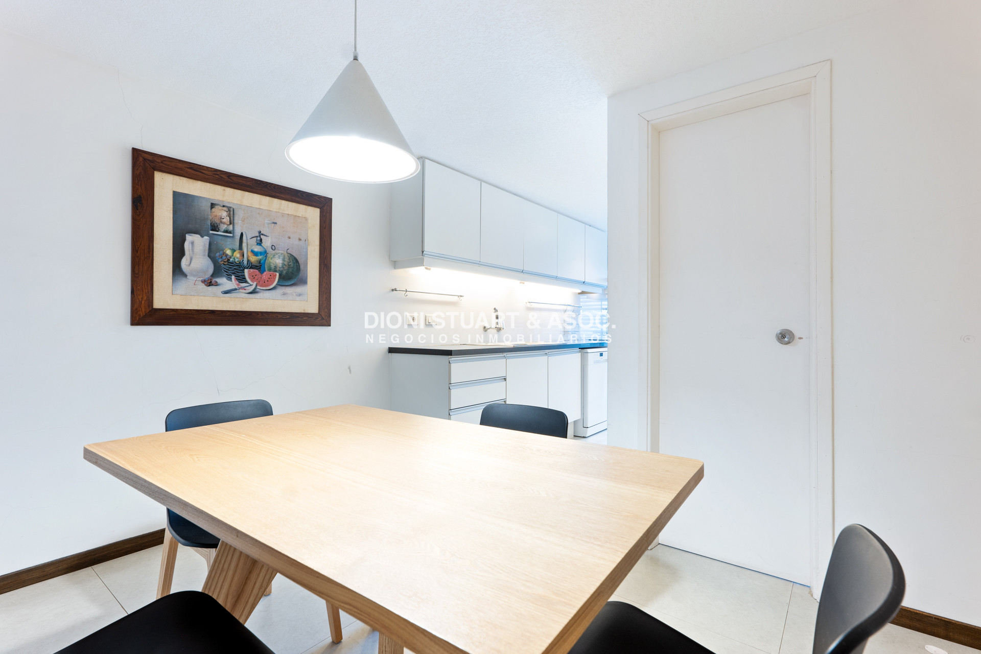 Apartamento ID.129 - Apartamento en Venta - 2 Dormitorios y Servicio -  Complejo Lincoln Center - Todo Reciclado