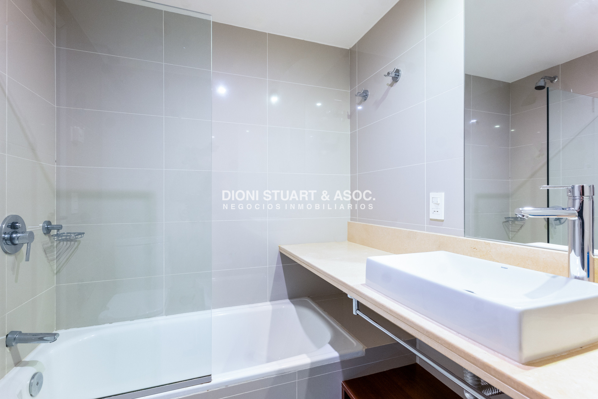Apartamento ID.981 - APARTAMENTO EN VENTA EN ROOSEVELT DE 2 DORMITORIOS MODERNO - EDIFICIO BE PUNTA