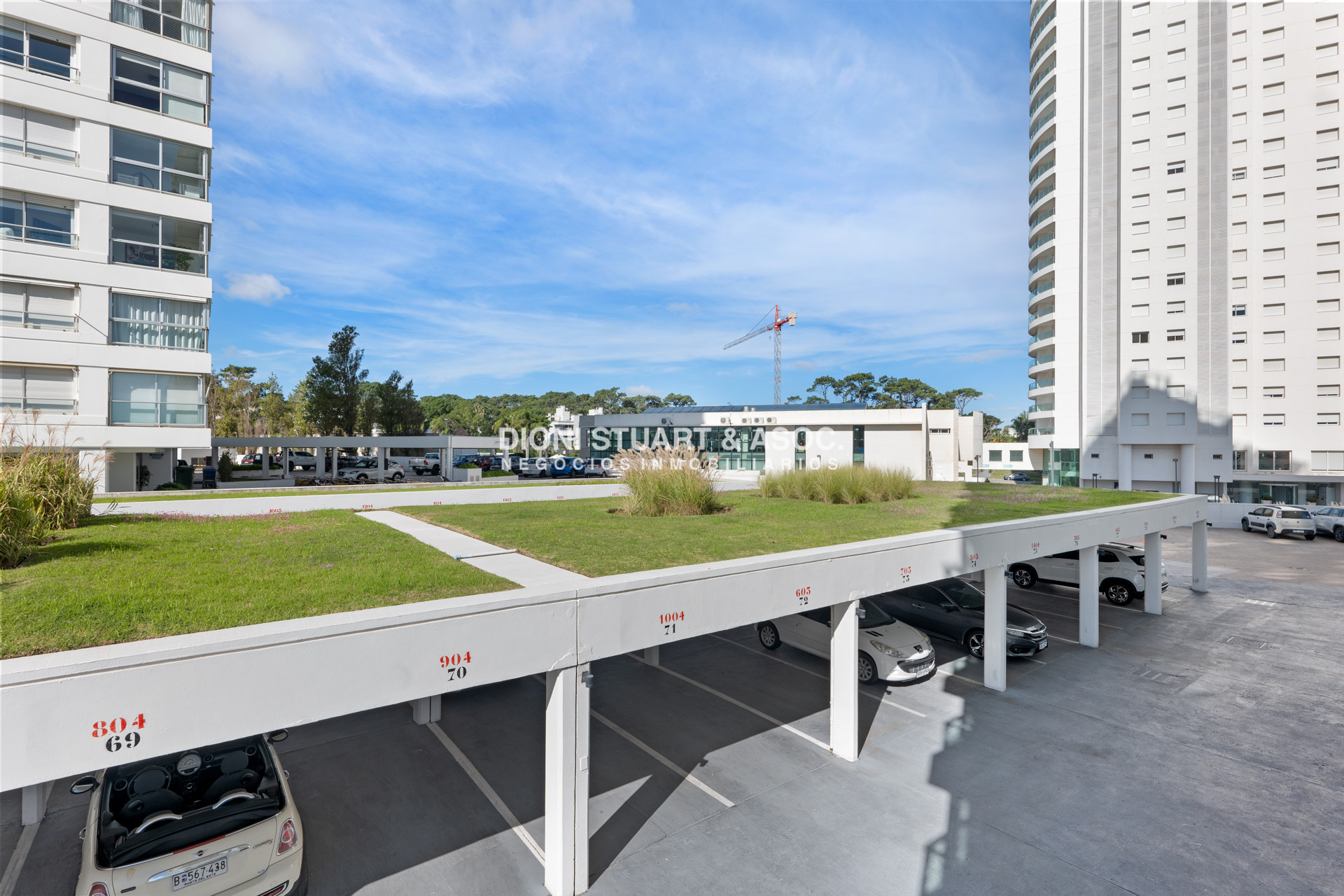 Apartamento ID.407 - Oportunidad - Apartamento en Venta - Primera Linea Mansa - 2 Dormitorios y Medio - Reciclado - Complejo Lincoln Center