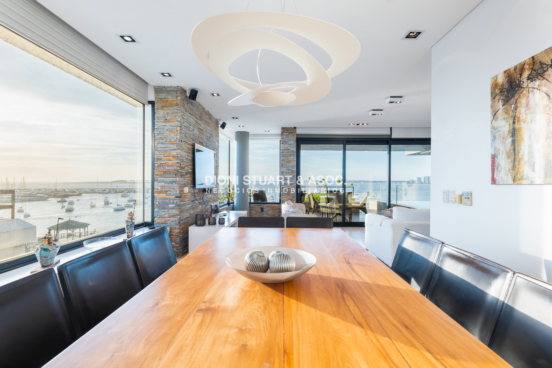 Apartamento ID.905 - LE BLEU - DEPARTAMENTO FRENTE AL PUERTO PENT HOUSE - 3 DORM EN SUITES + DEP.