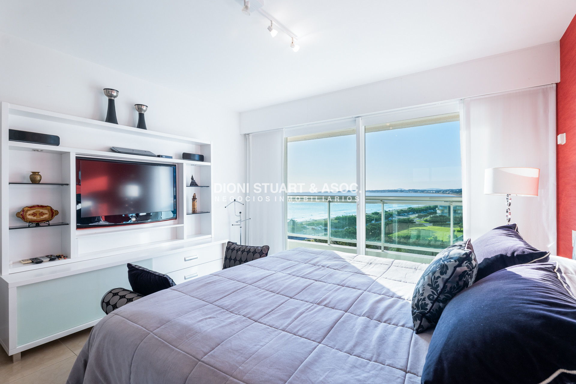 Apartamento ID.815 - Aquarela Esquinero En Venta - 3 Suites + dep - La mejor orientación