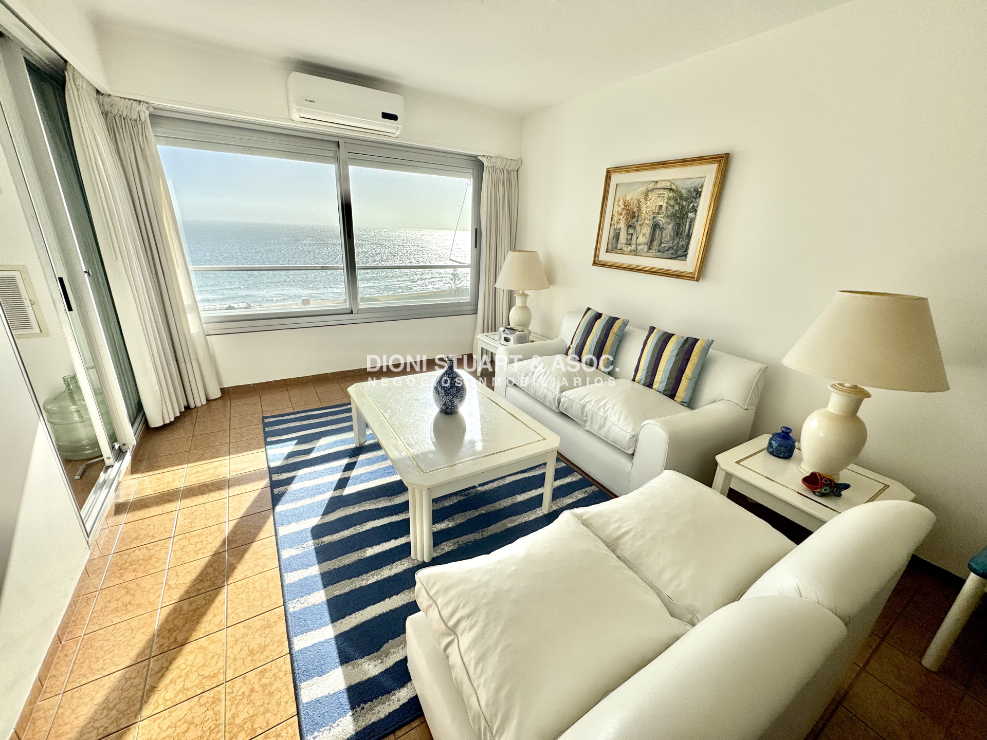 Apartamento ID.1135 - ALQUILER DE TEMPORADA 2 DORMITORIOS Y MEDIO PLAYA MANSA - COMPLEJO LINCOLN CENTER