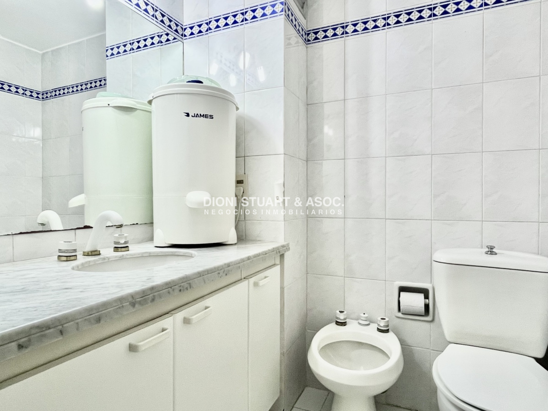 Apartamento ID.399 - Apartamento en Venta en Playa Mansa - Complejo Lincoln Center - Todos Los Amenities - 2 Dorm 