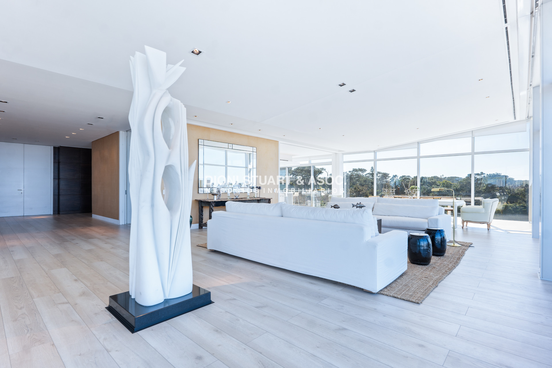 Apartamento ID.1073 - VENTA APARTAMENTO - EDIFICIO ACQUA - 4 SUITES + DEPENDENCIA
