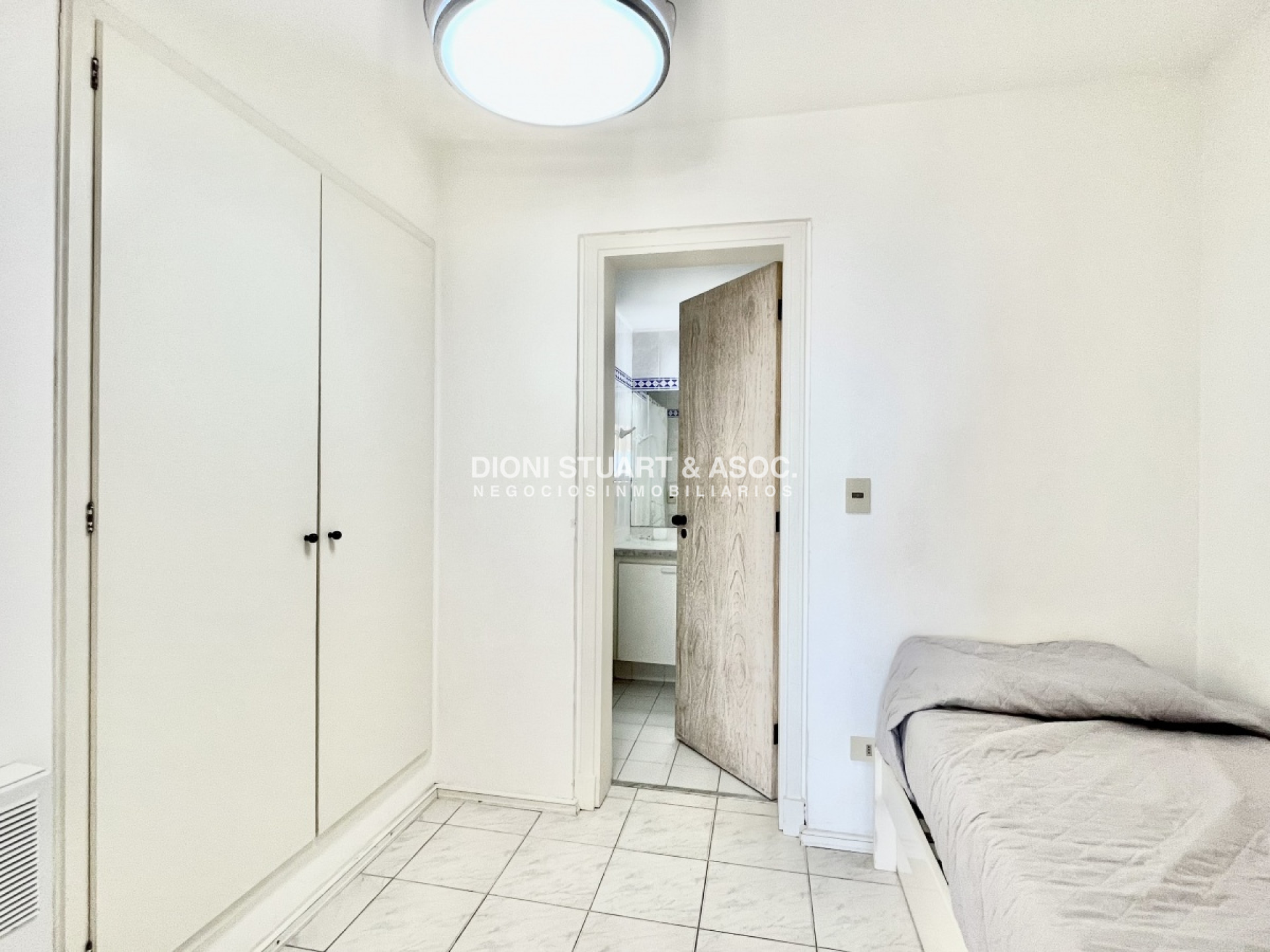 Apartamento ID.399 - Apartamento en Venta en Playa Mansa - Complejo Lincoln Center - Todos Los Amenities - 2 Dorm 
