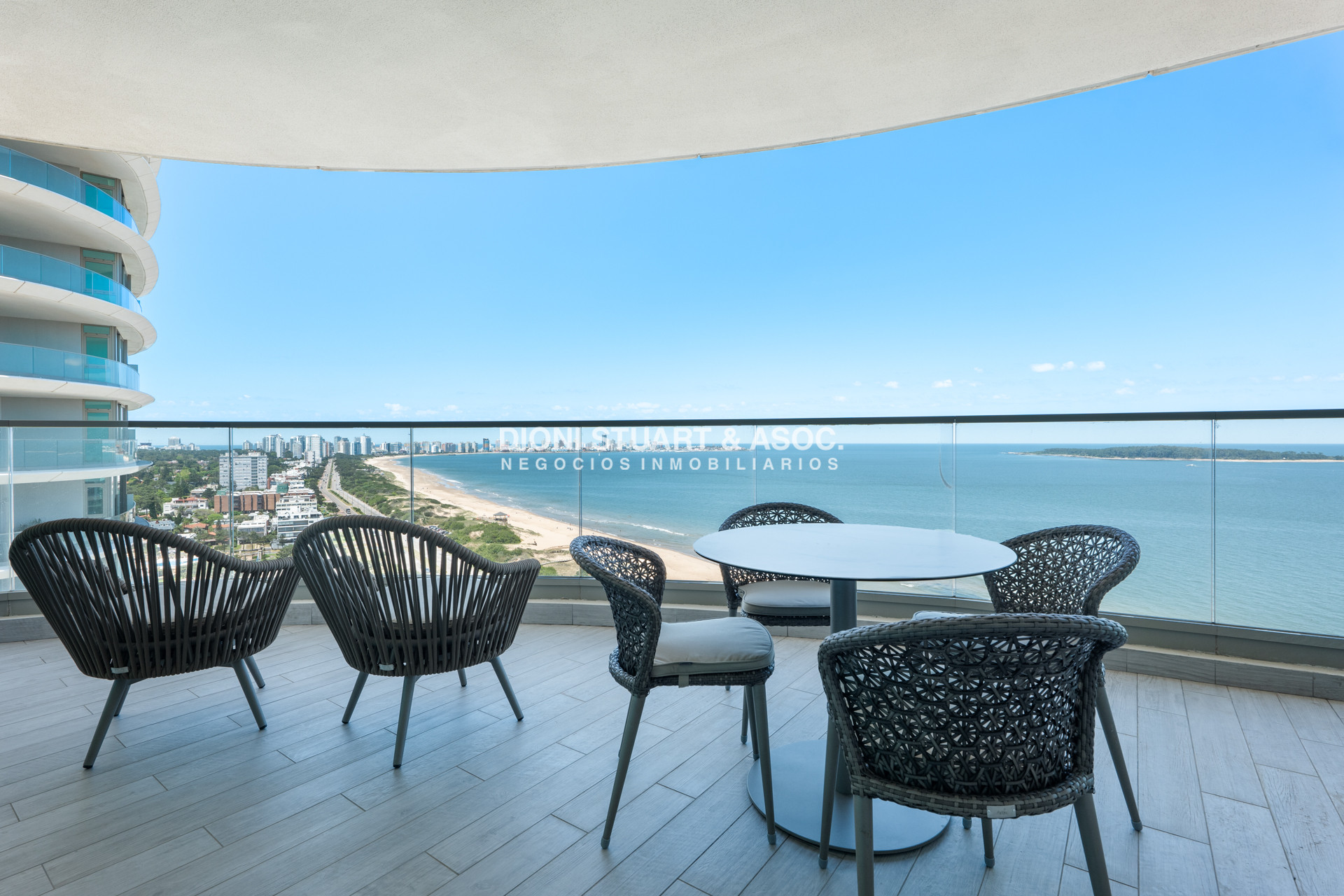 Apartamento ID.816 - Fendi Chateau -  Esquinero a Punta del Este