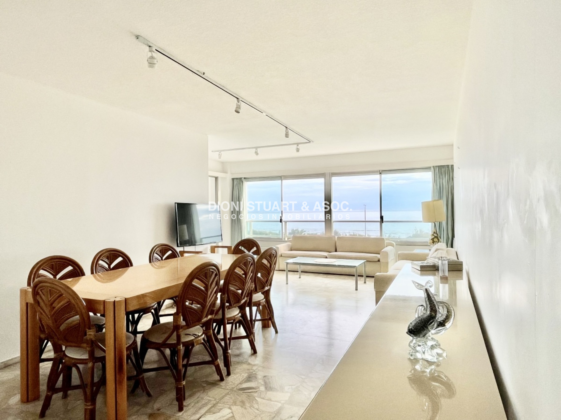 Apartamento ID.470 - TORRE WASHINGTON ESQUINERO DE 3 DORMITORIOS EN VENTA