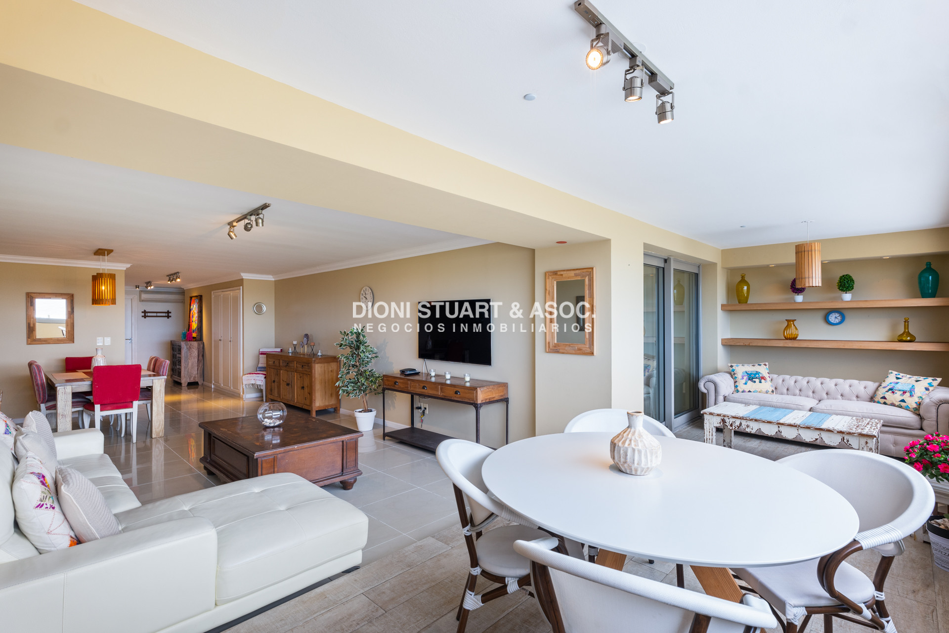 Apartamento ID.771 - IMPERIALE I OPORTUNIDAD EN VENTA APARTAMENTO CENTRAL 3 DORM 