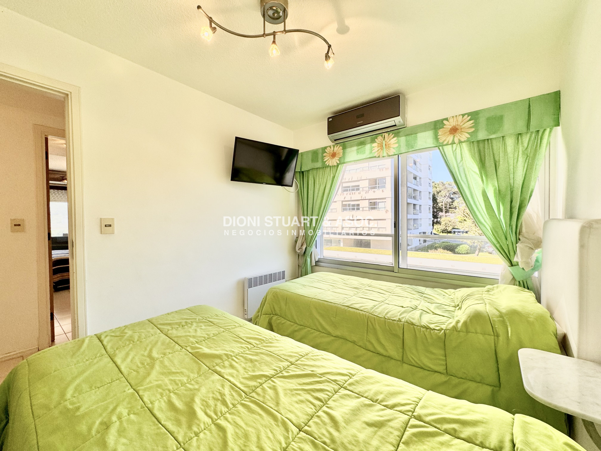 Apartamento ID.568 - Alquiler De Temporada - 2 Dormitorios + Dependencia - Complejo Lincoln Center - Todos los Amenities