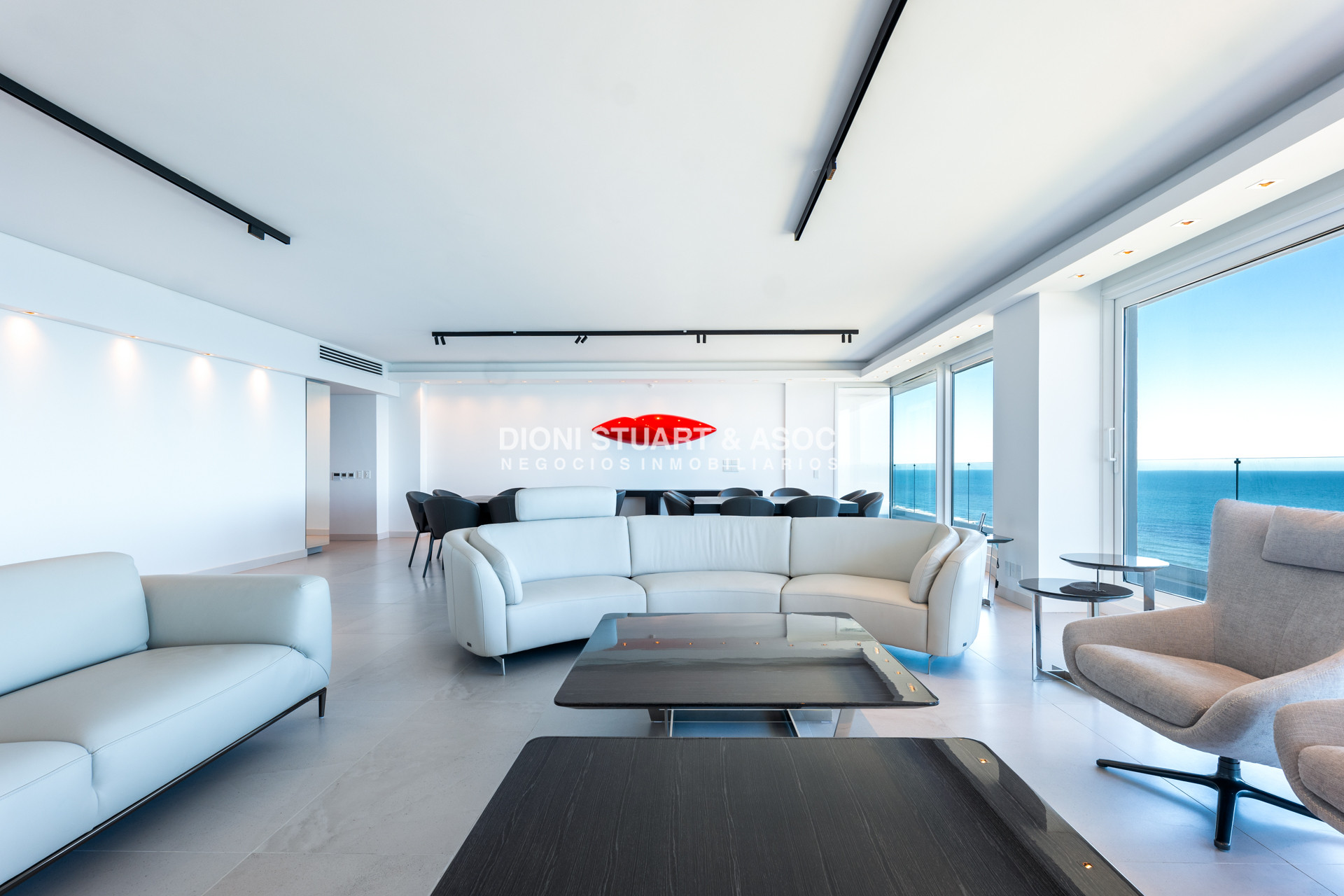 Apartamento ID.829 - DEPARTAMENTO EN VENTA EN LE PARC III UNIFICADO - IMPONENTE