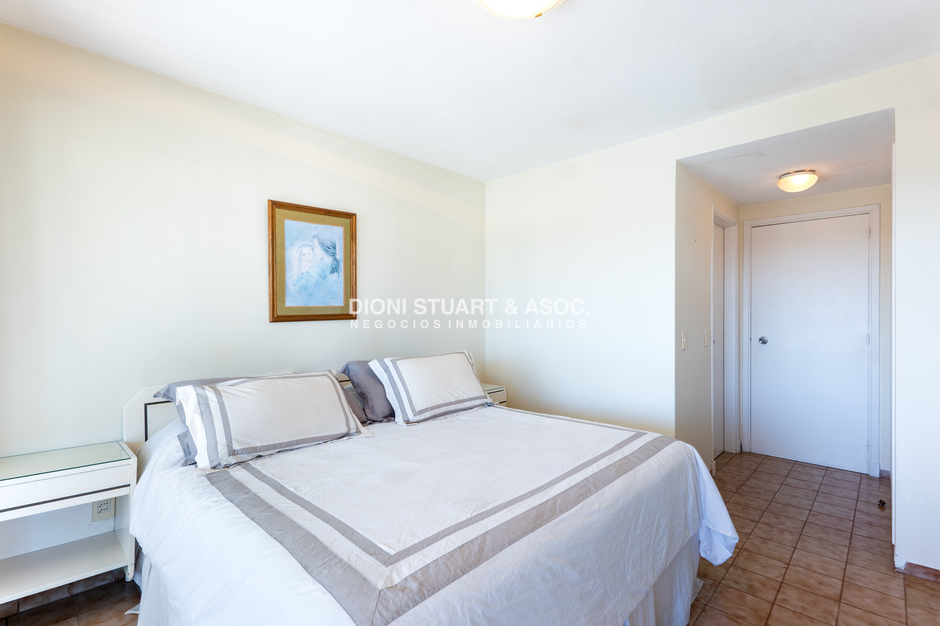 Apartamento ID.812 - Apartamento Frente al Mar en Venta - Torre Jefferson - 2 Dorm y dependencia - Complejo Lincoln Center