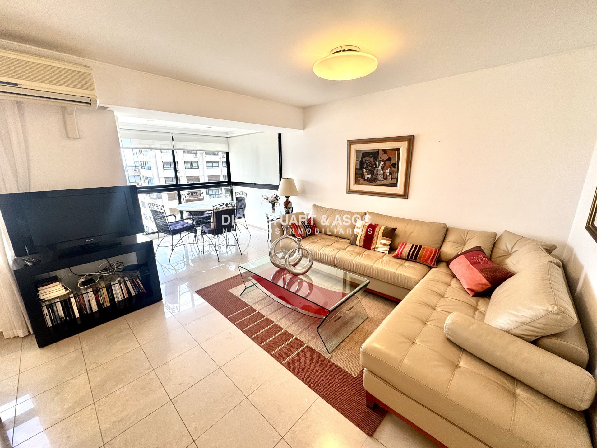 Apartamento ID.1098 - ALQUILER DE TEMPORADA 3 DORMITORIOS PLAYA BRAVA PARQUEMAR CENTER