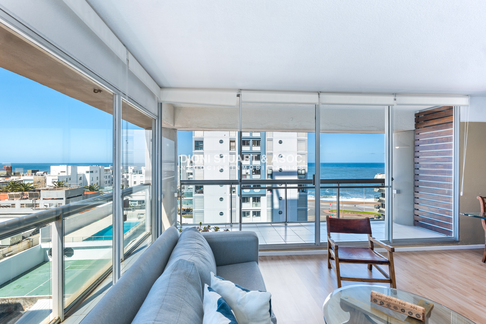 Apartamento ID.753 - Torre Plaza - 2 Dormitorios Reciclado - Peninsula