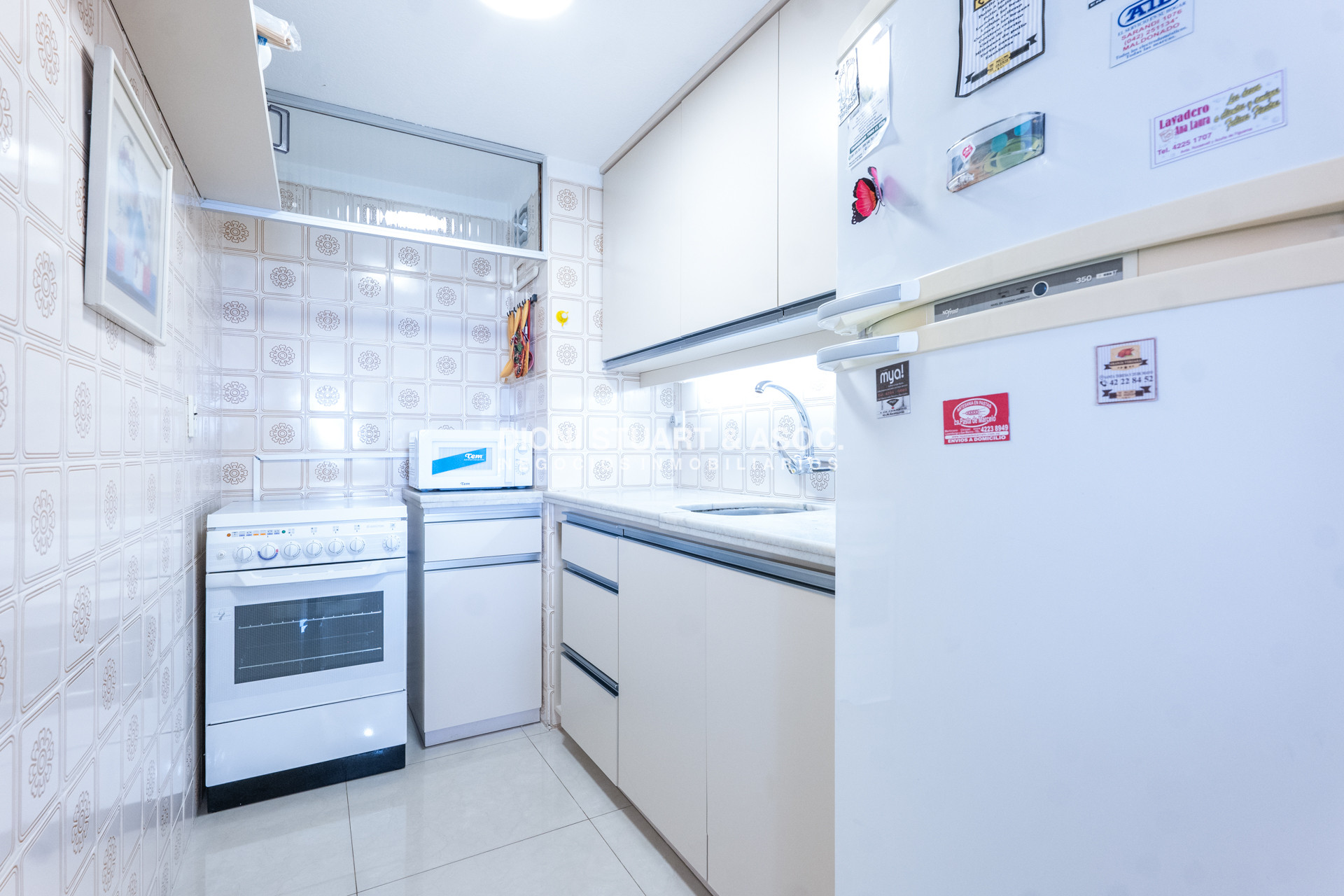 Apartamento ID.1058 - VENTA APARTAMENTO 1 DORMITORIO Y MEDIO - PLAYA MANSA - RECICLADO - COMPLEJO LINCOLN CENTER