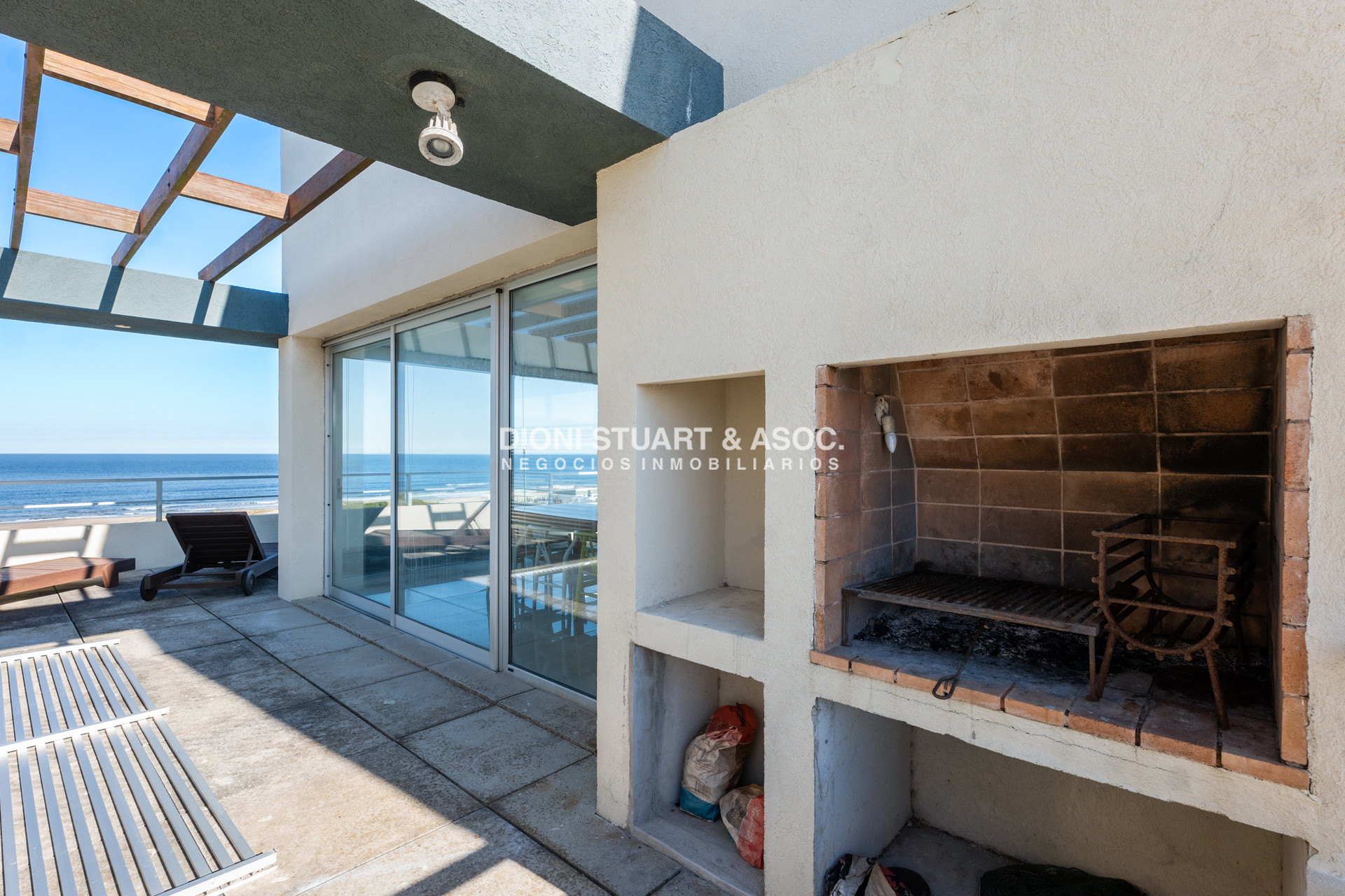 Apartamento ID.991 - PENT HOUSE CON BARBACOA EN VENTA - PLAYA BRAVA - 3 DORMITORIOS EN SUITE EDIFICIO BLUE MARINE