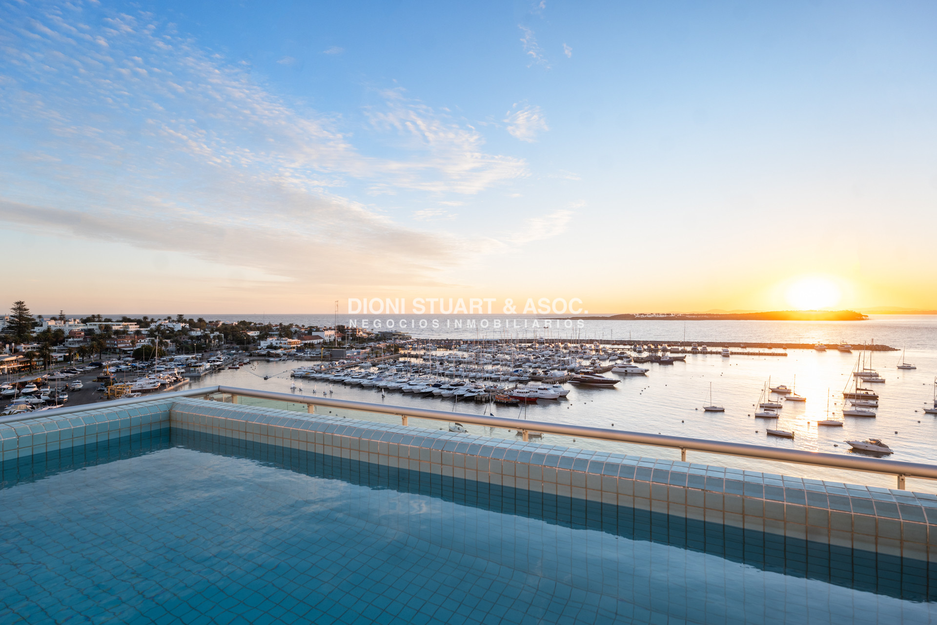 Apartamento ID.1004 - PENT HOUSE DUPLEX - EDIFICIO PUERTO PUNTA