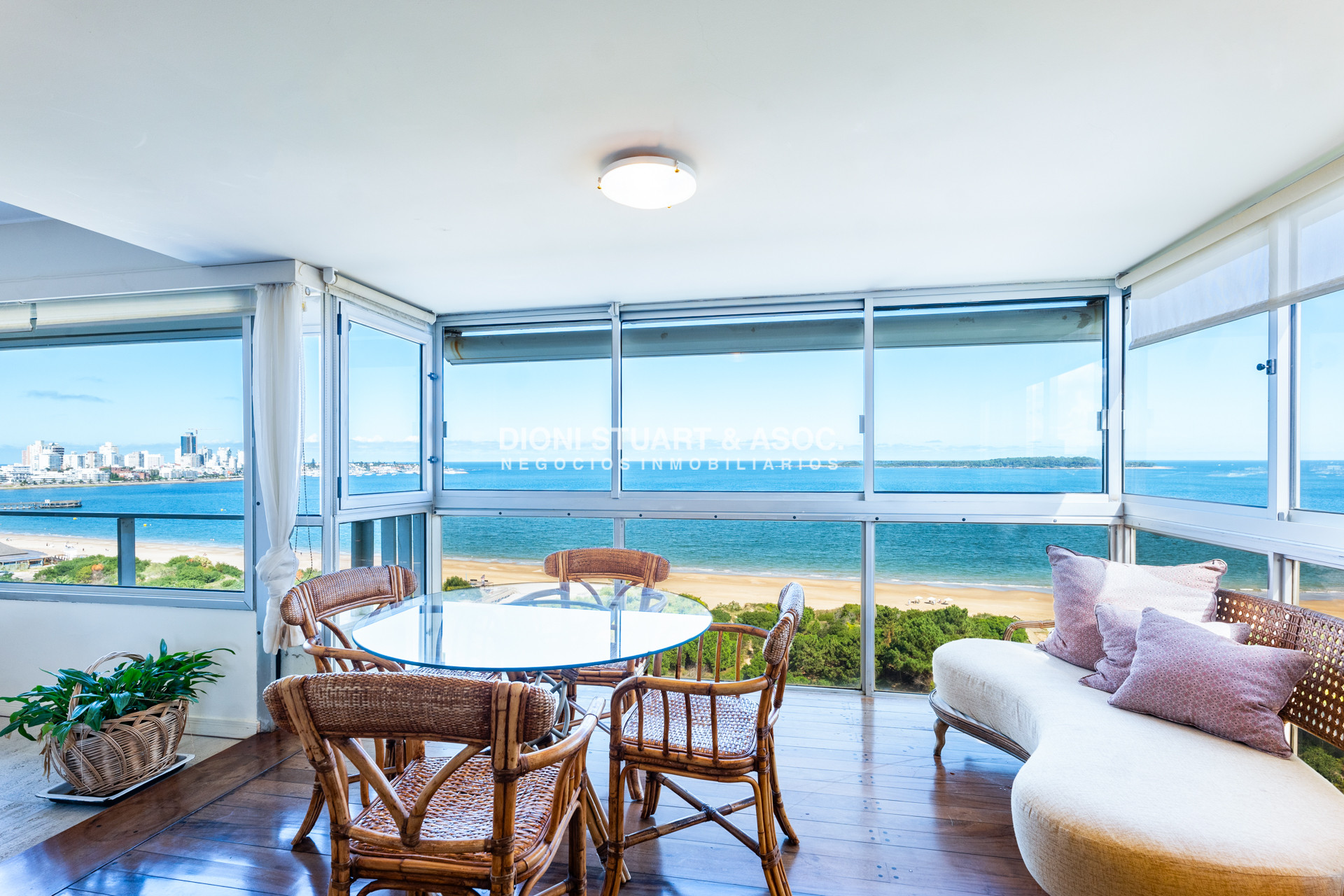 Apartamento ID.936 - DEPARTAMENTO EN VENTA EN TUNQUELEN II RECICLADO - 3 DORMITORIOS + DEP. SERV.