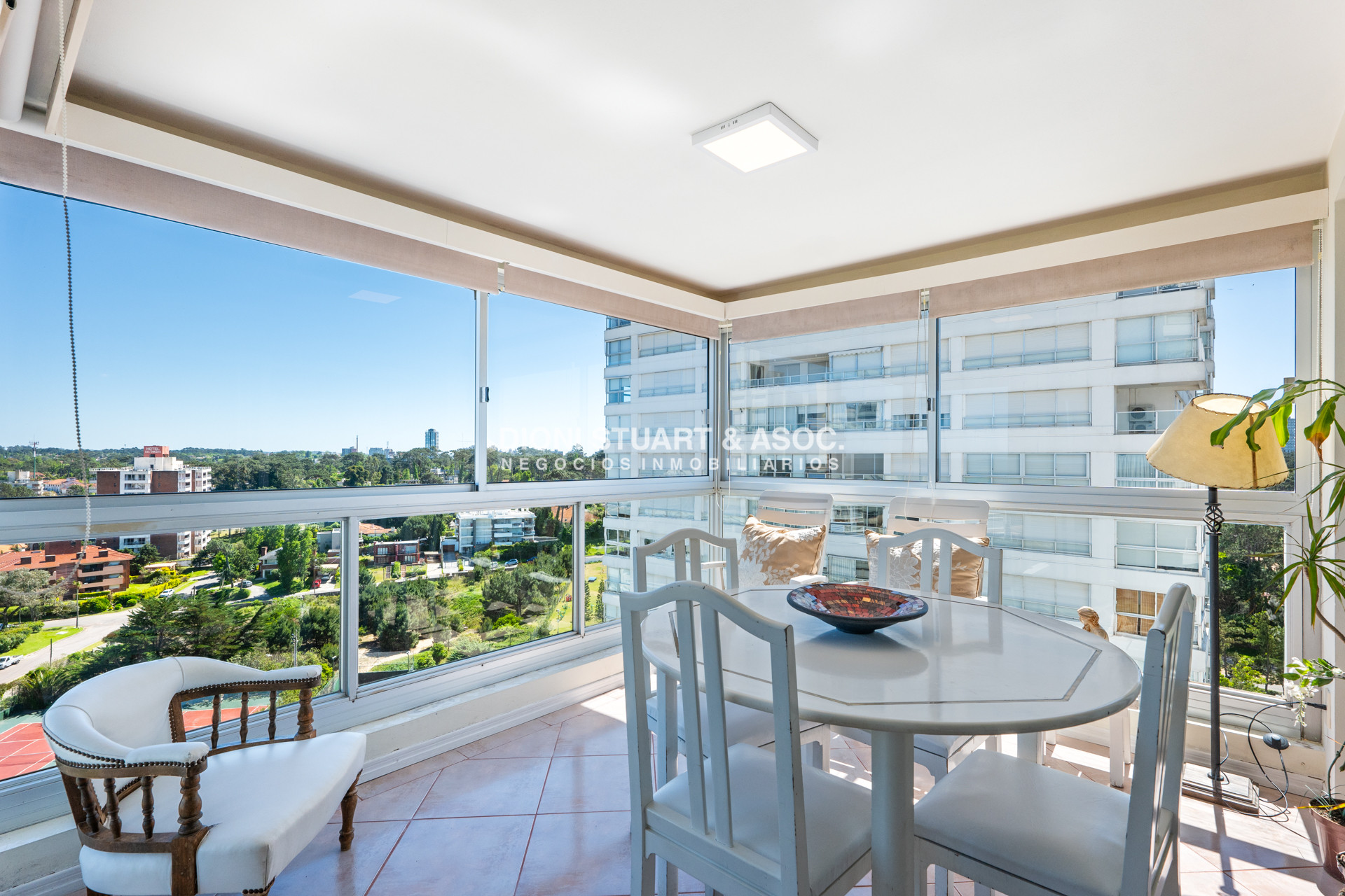 Apartamento ID.812 - Apartamento Frente al Mar en Venta - Torre Jefferson - 2 Dorm y dependencia - Complejo Lincoln Center