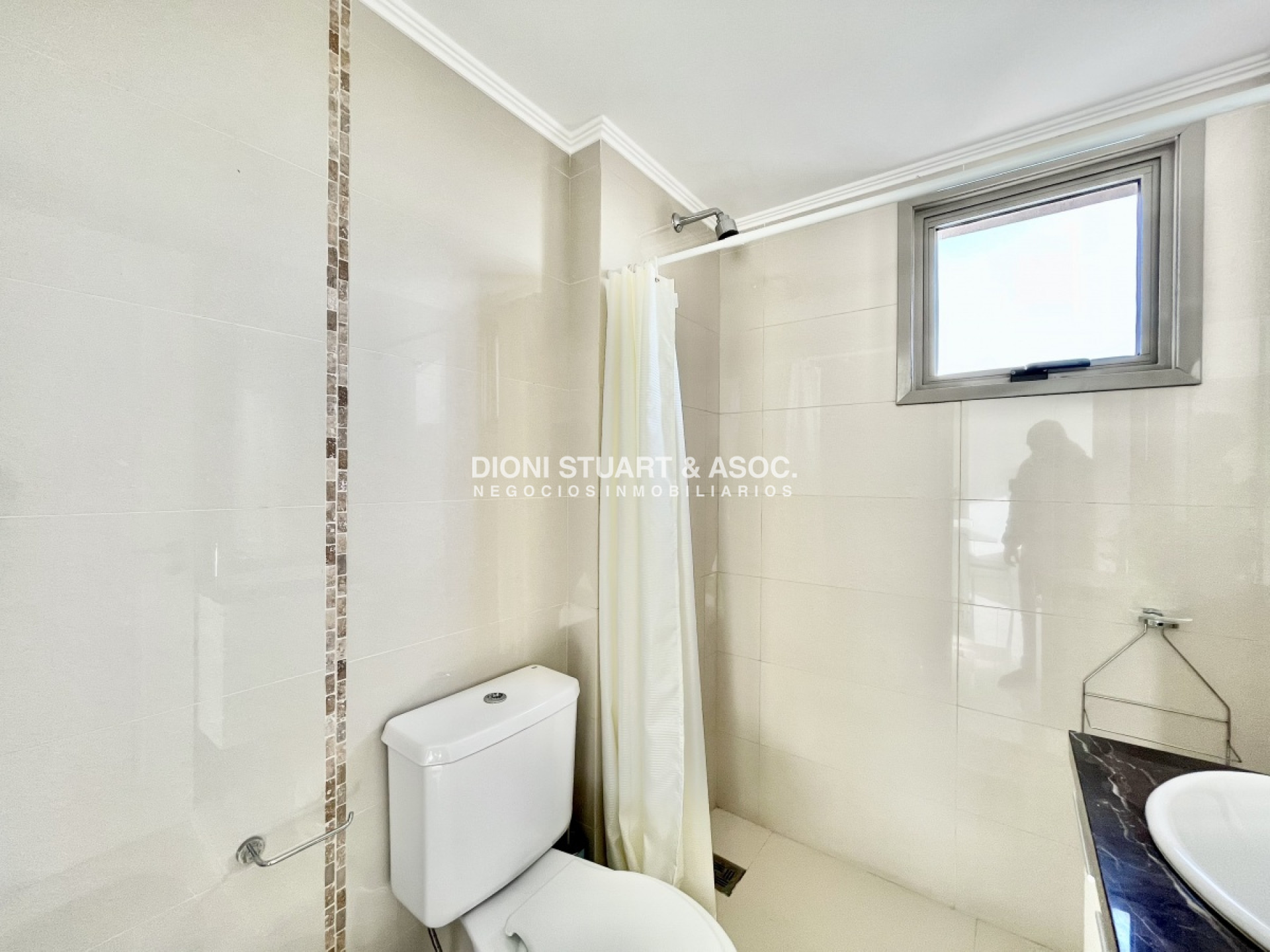 Apartamento ID.220 - OPORTUNIDAD DEPARTAMENTO EN VENTA EN PLACE LAFAYETTE - 1 DORMITORIO - PISO ALTO - LA MEJOR ORIENTACION