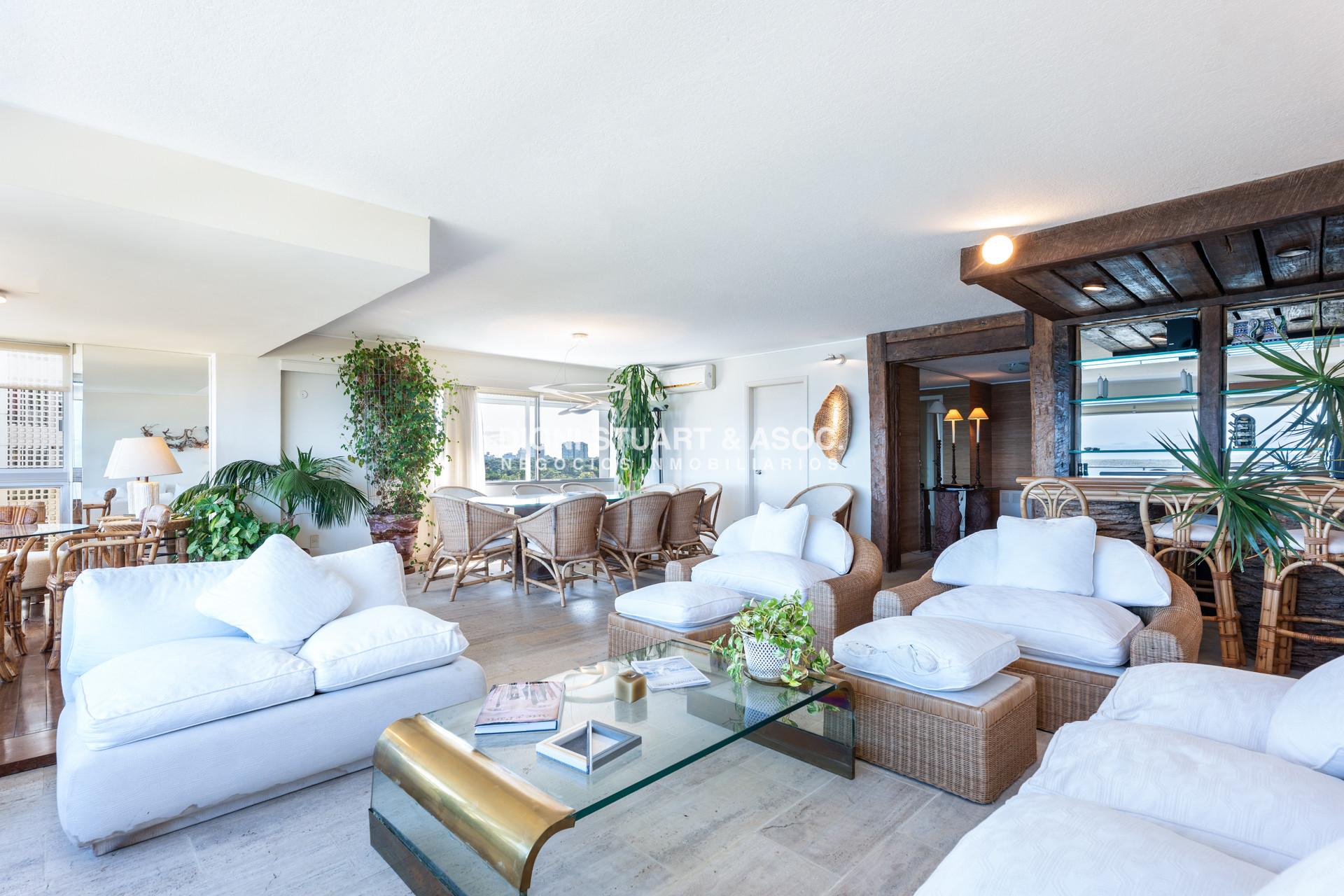 Apartamento ID.936 - DEPARTAMENTO EN VENTA EN TUNQUELEN II RECICLADO - 3 DORMITORIOS + DEP. SERV.